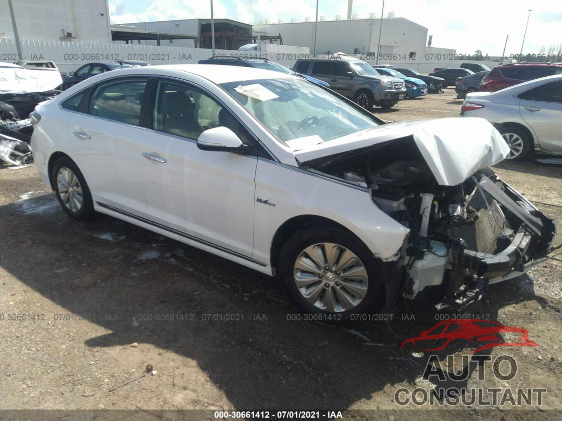 HYUNDAI SONATA HYBRID 2016 - KMHE24L10GA028778