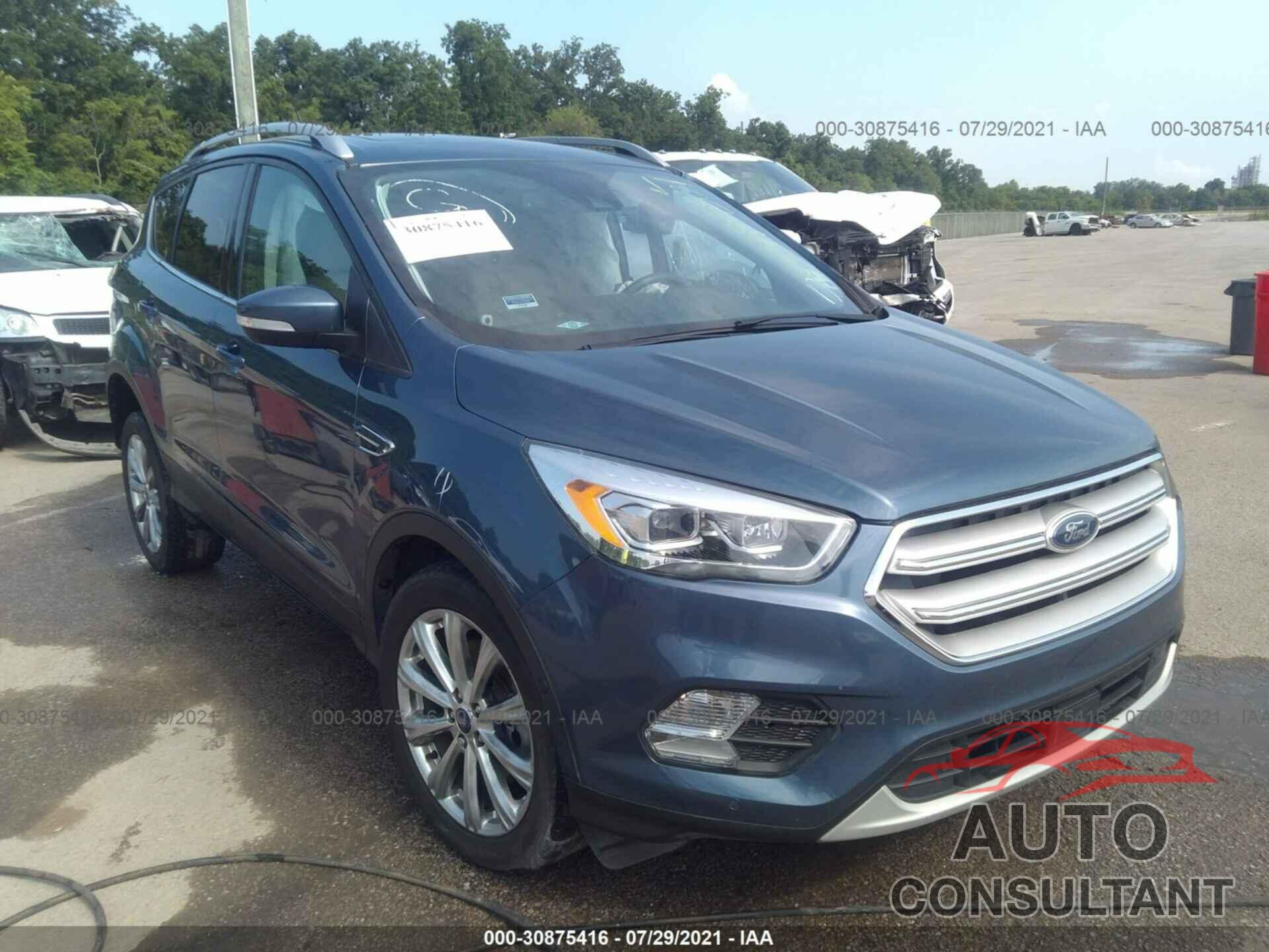 FORD ESCAPE 2018 - 1FMCU0J92JUB09855