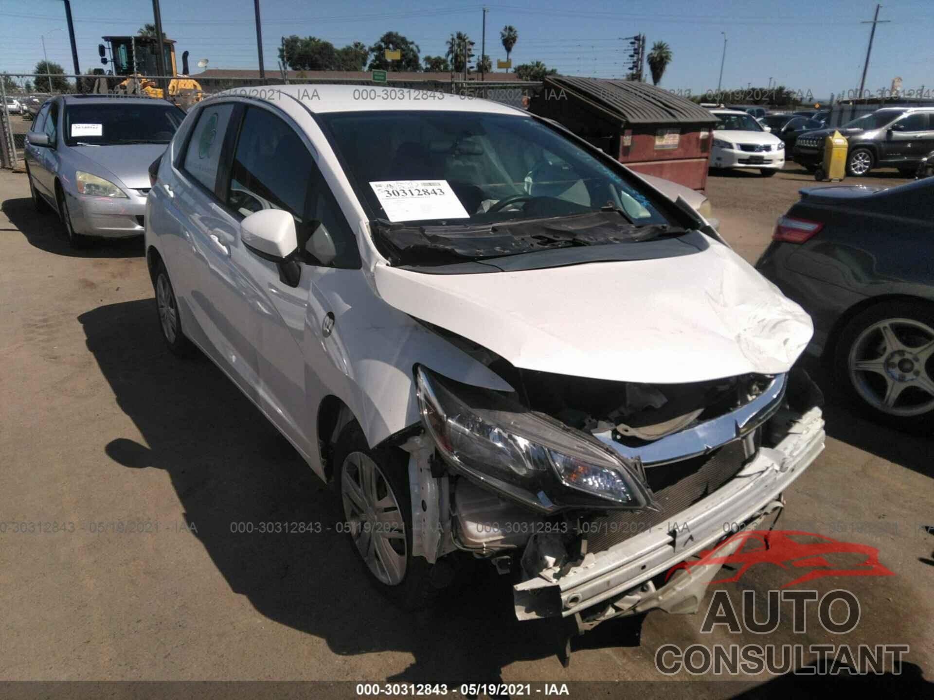 HONDA FIT 2019 - 3HGGK5H47KM703352