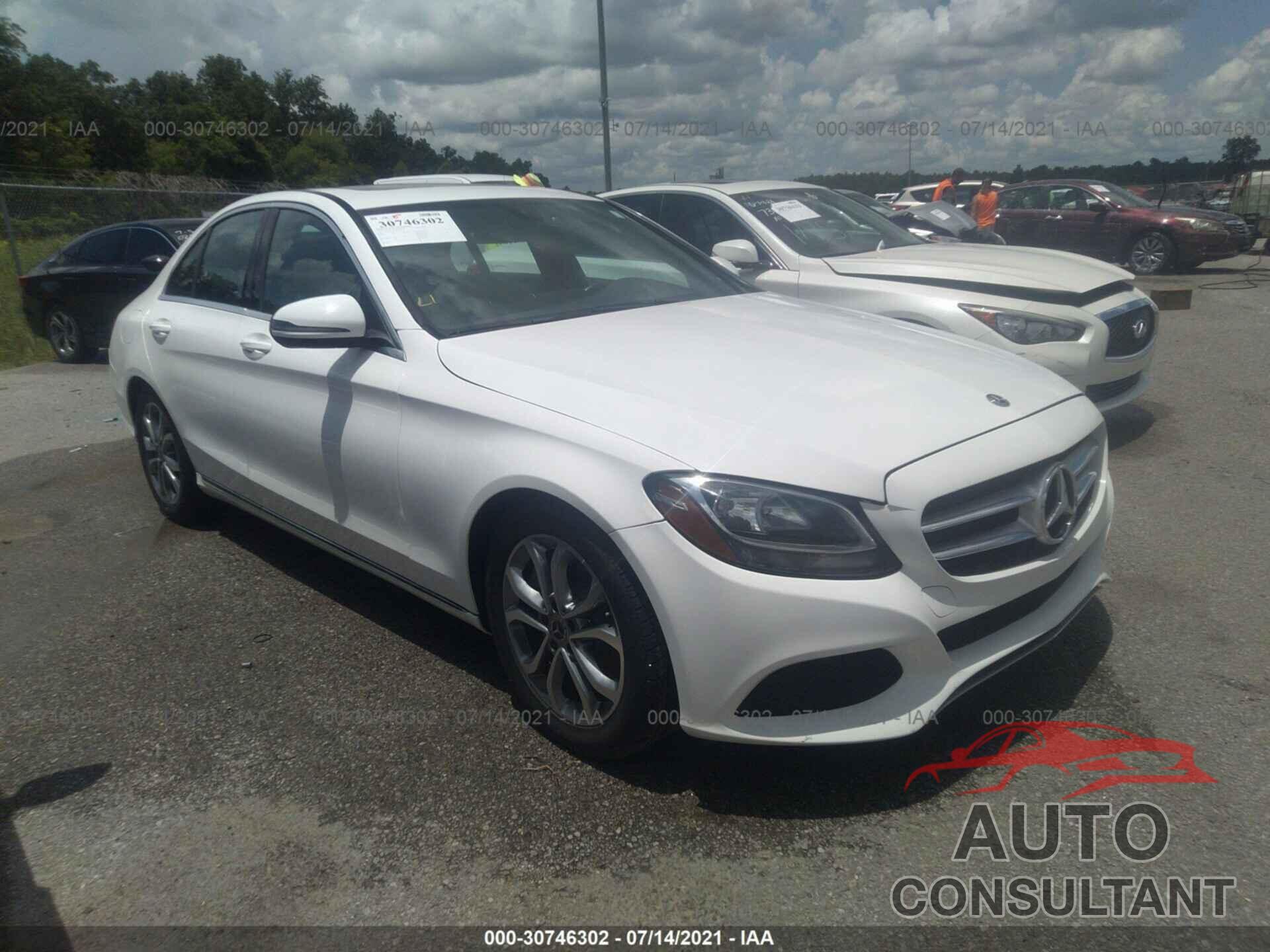 MERCEDES-BENZ C-CLASS 2018 - 55SWF4JB3JU255159