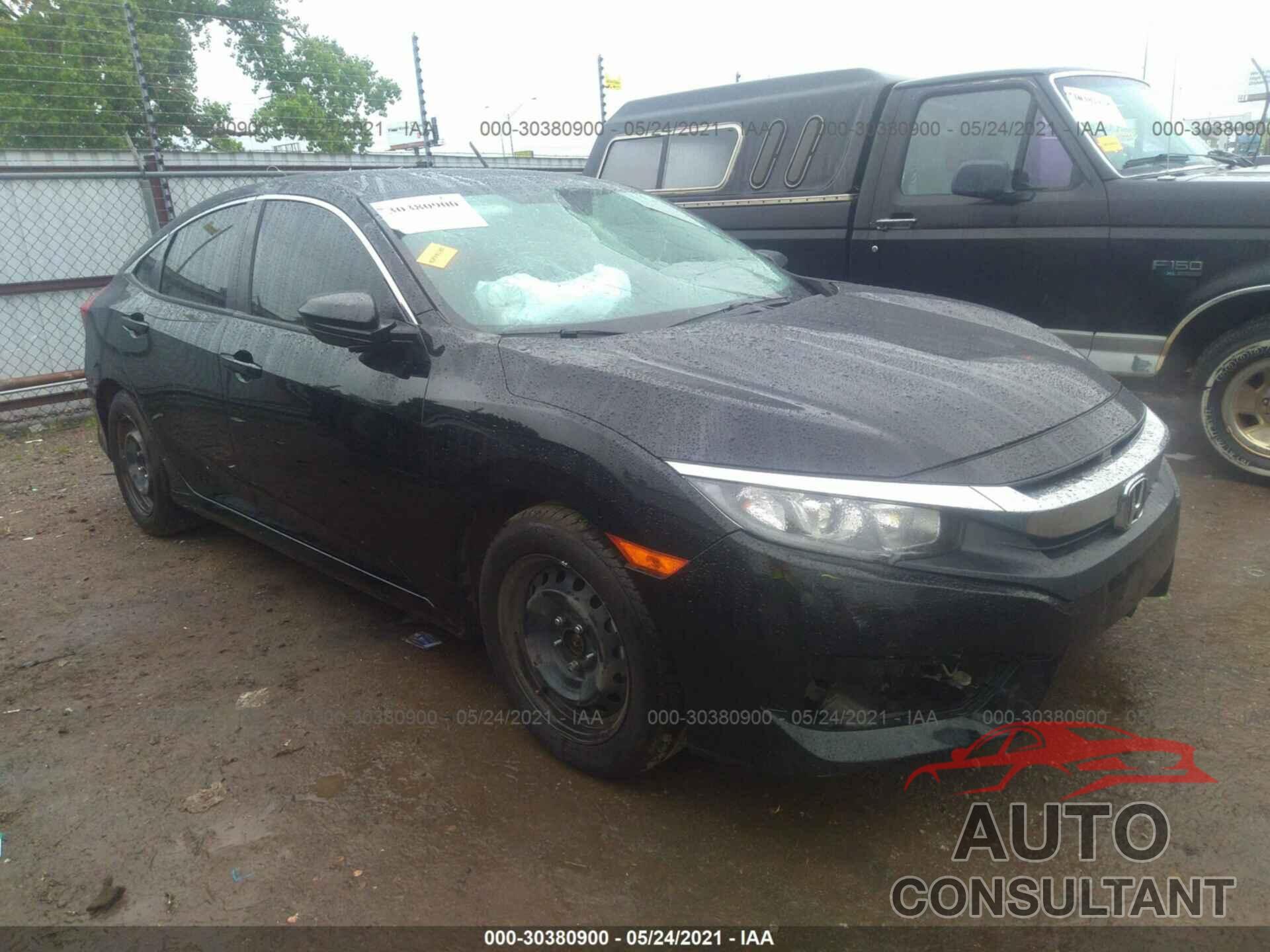 HONDA CIVIC SEDAN 2018 - 2HGFC2F54JH561462