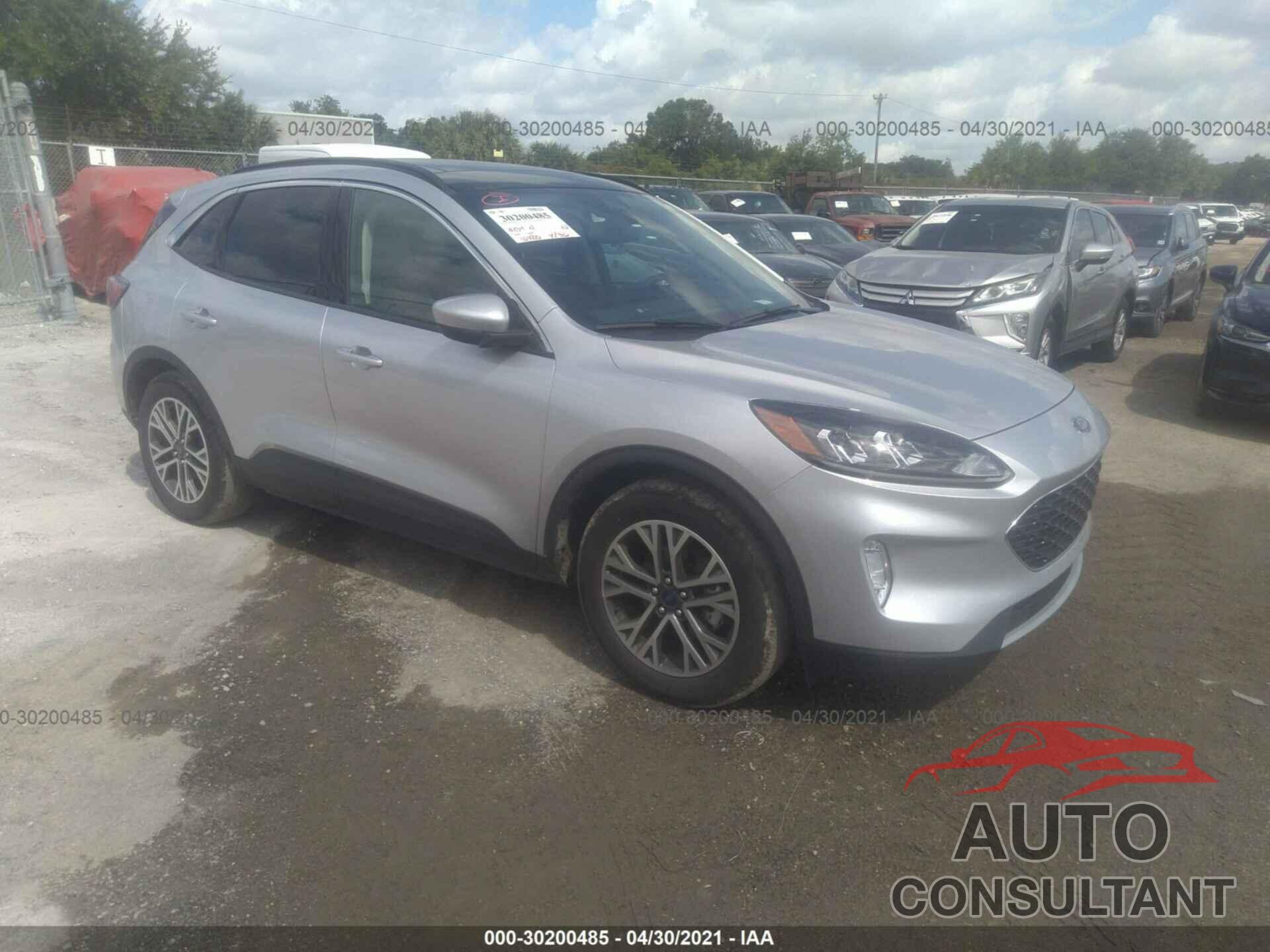 FORD ESCAPE 2020 - 1FMCU0H66LUB20601