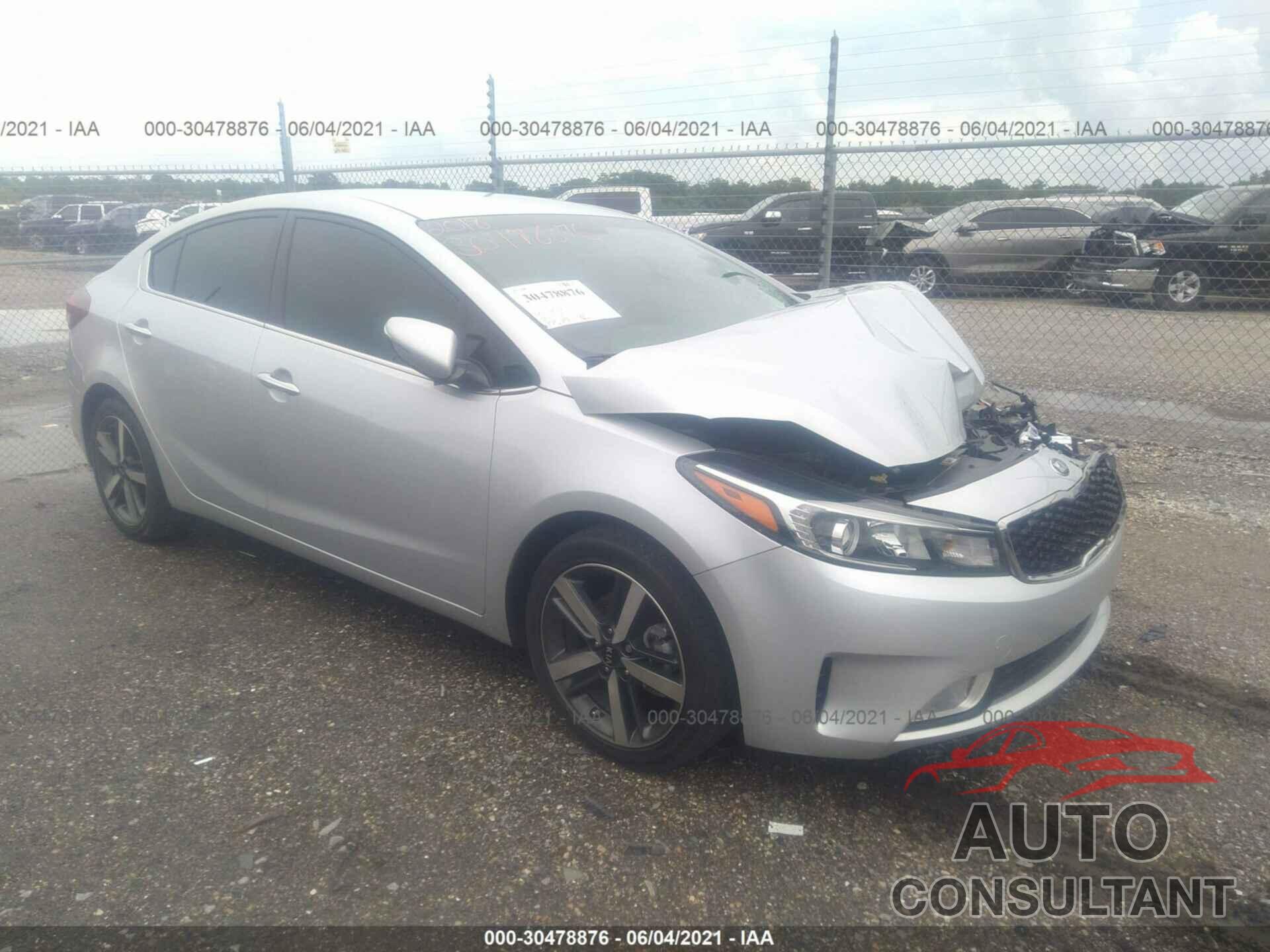 KIA FORTE 2018 - 3KPFL4A82JE226949