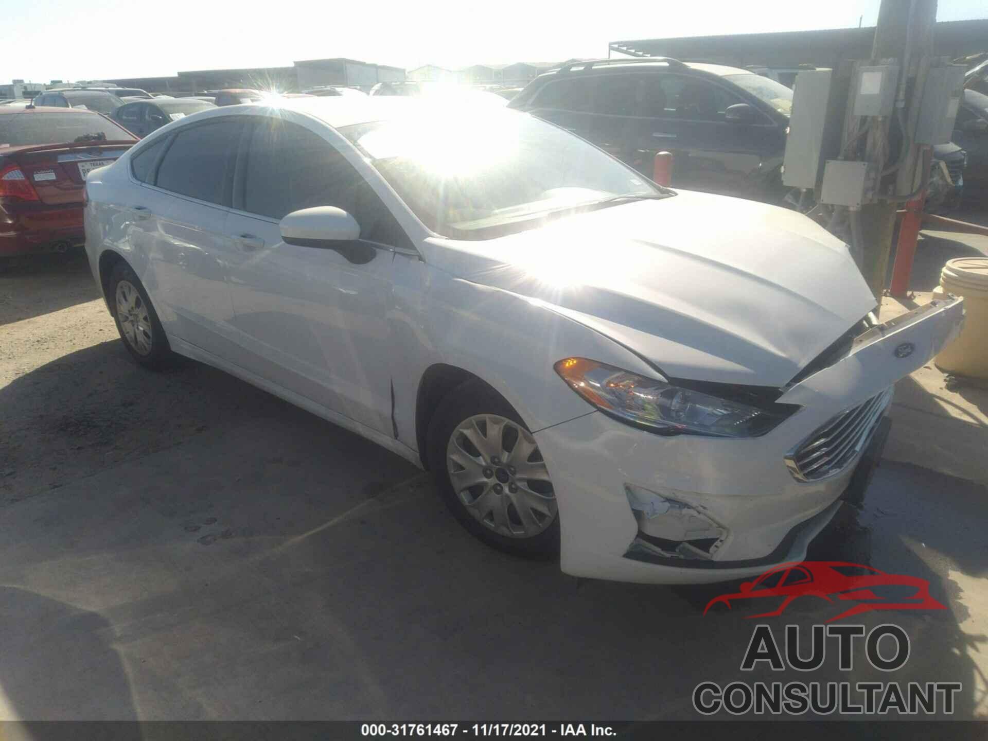 FORD FUSION 2019 - 3FA6P0G70KR283114