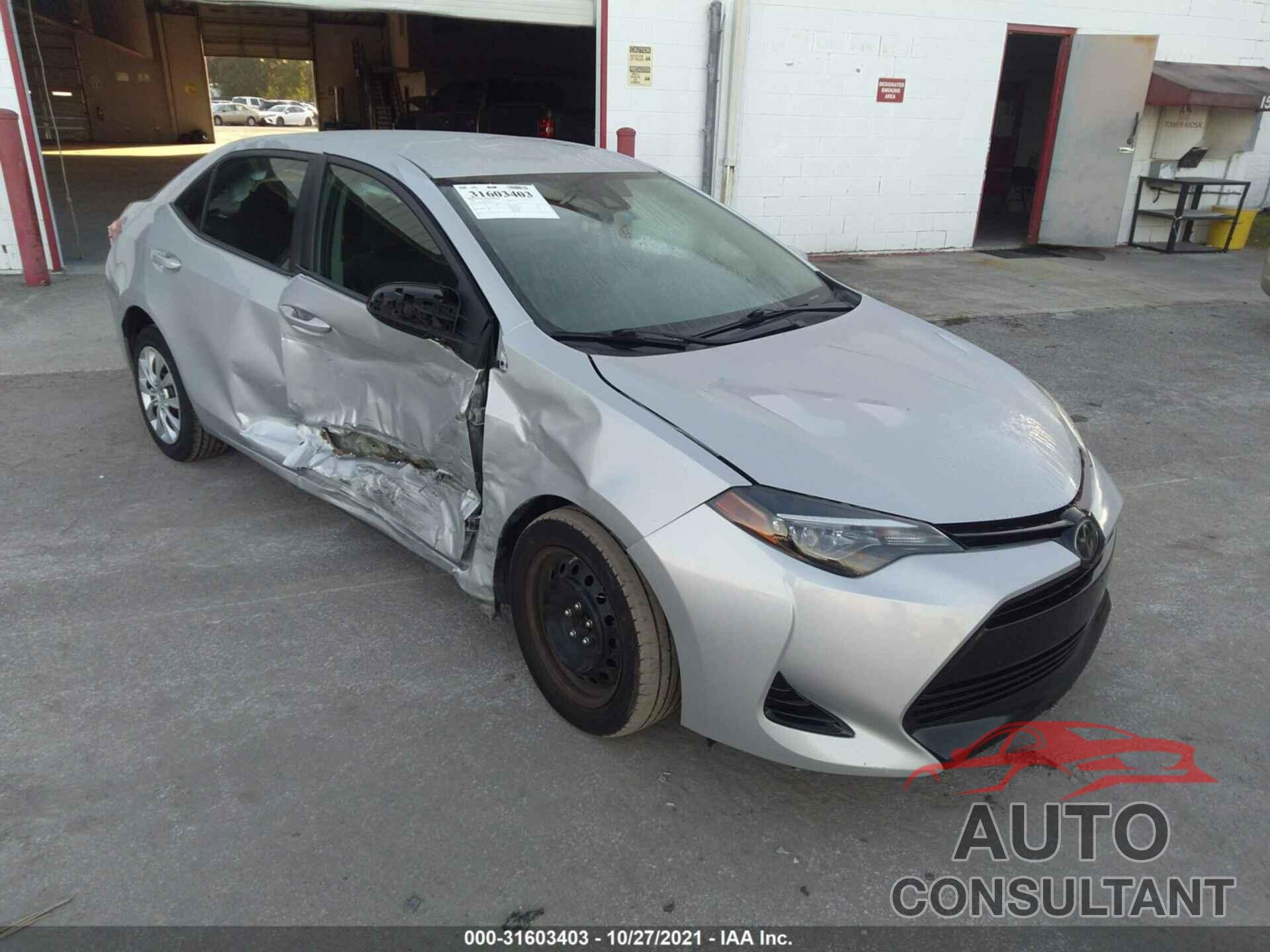 TOYOTA COROLLA 2018 - 2T1BURHE2JC080619
