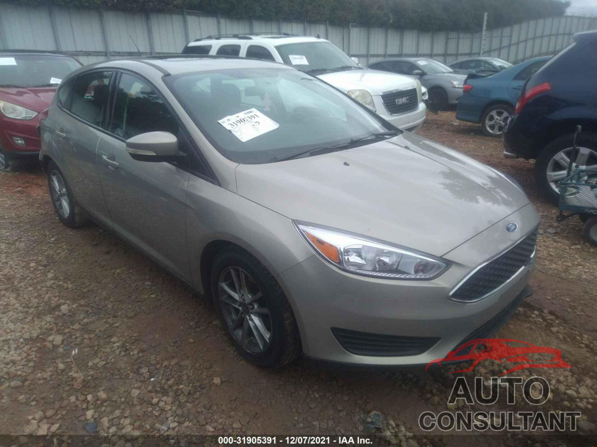 FORD FOCUS 2016 - 1FADP3K27GL204645