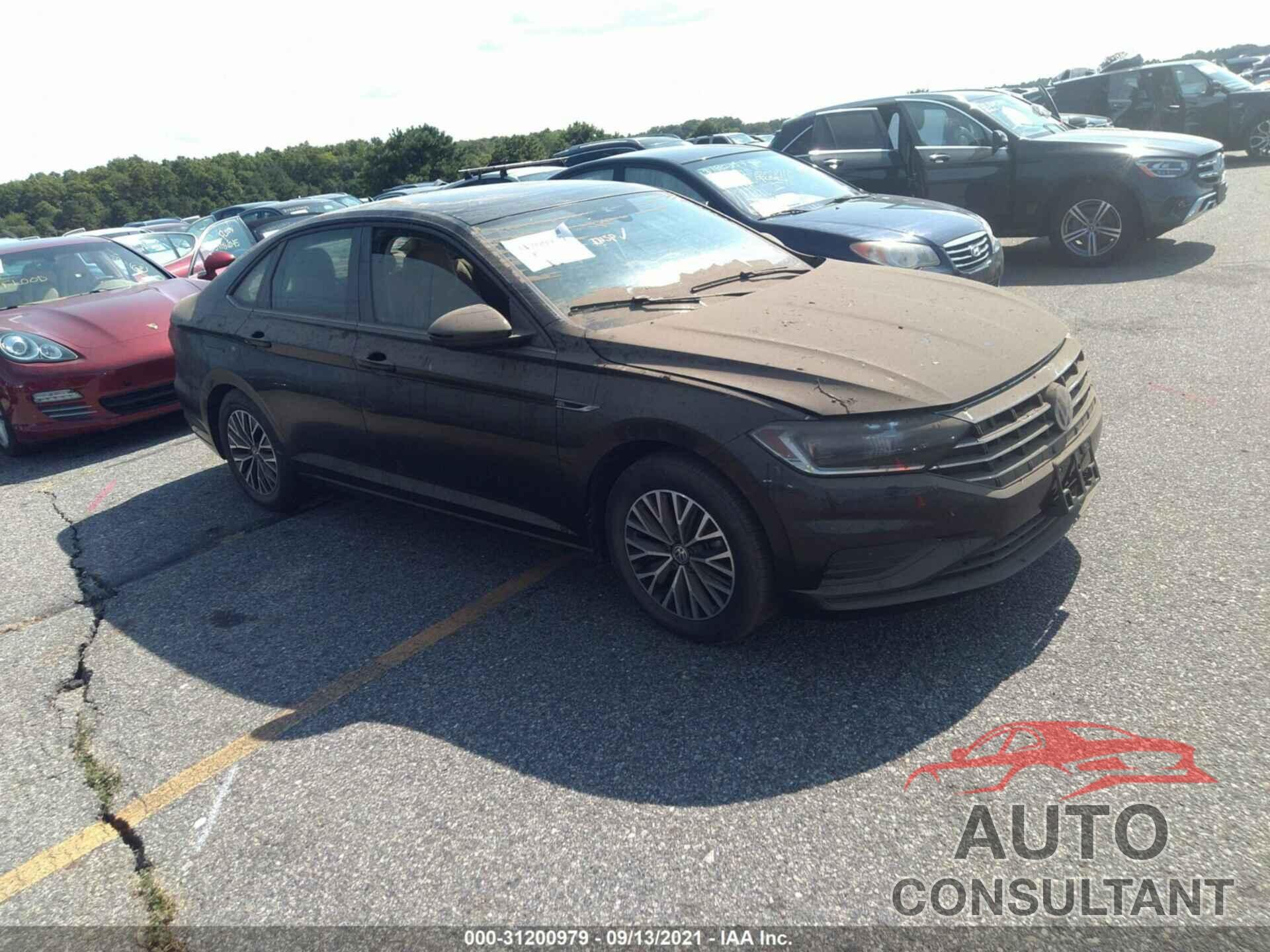 VOLKSWAGEN JETTA 2019 - 3VWE57BU6KM013445