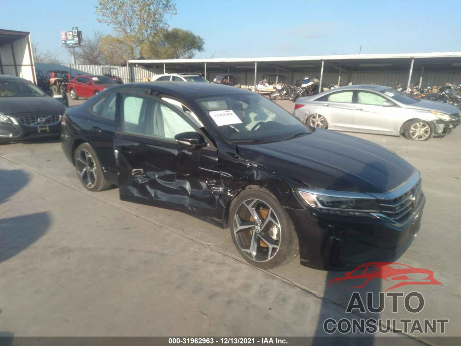 VOLKSWAGEN PASSAT 2020 - 1VWMA7A33LC025264