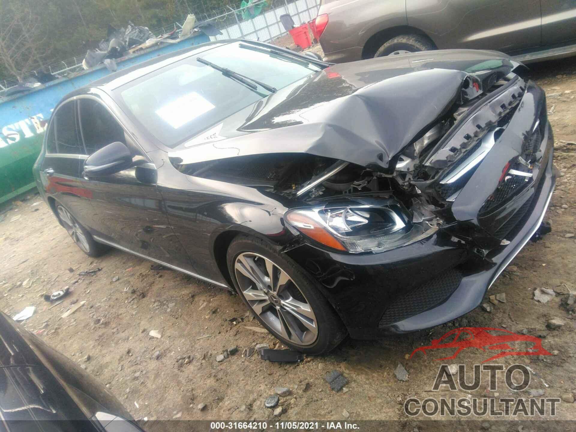 MERCEDES-BENZ C-CLASS 2017 - 55SWF4JB6HU211120
