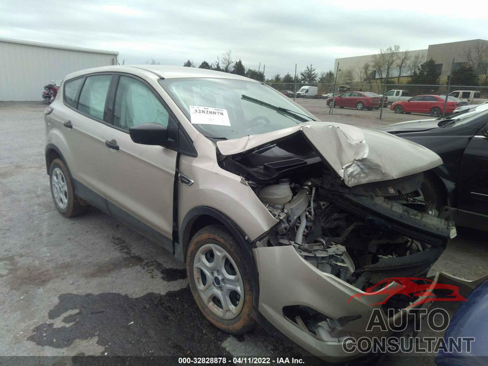 FORD ESCAPE 2018 - 1FMCU0F75JUD20412