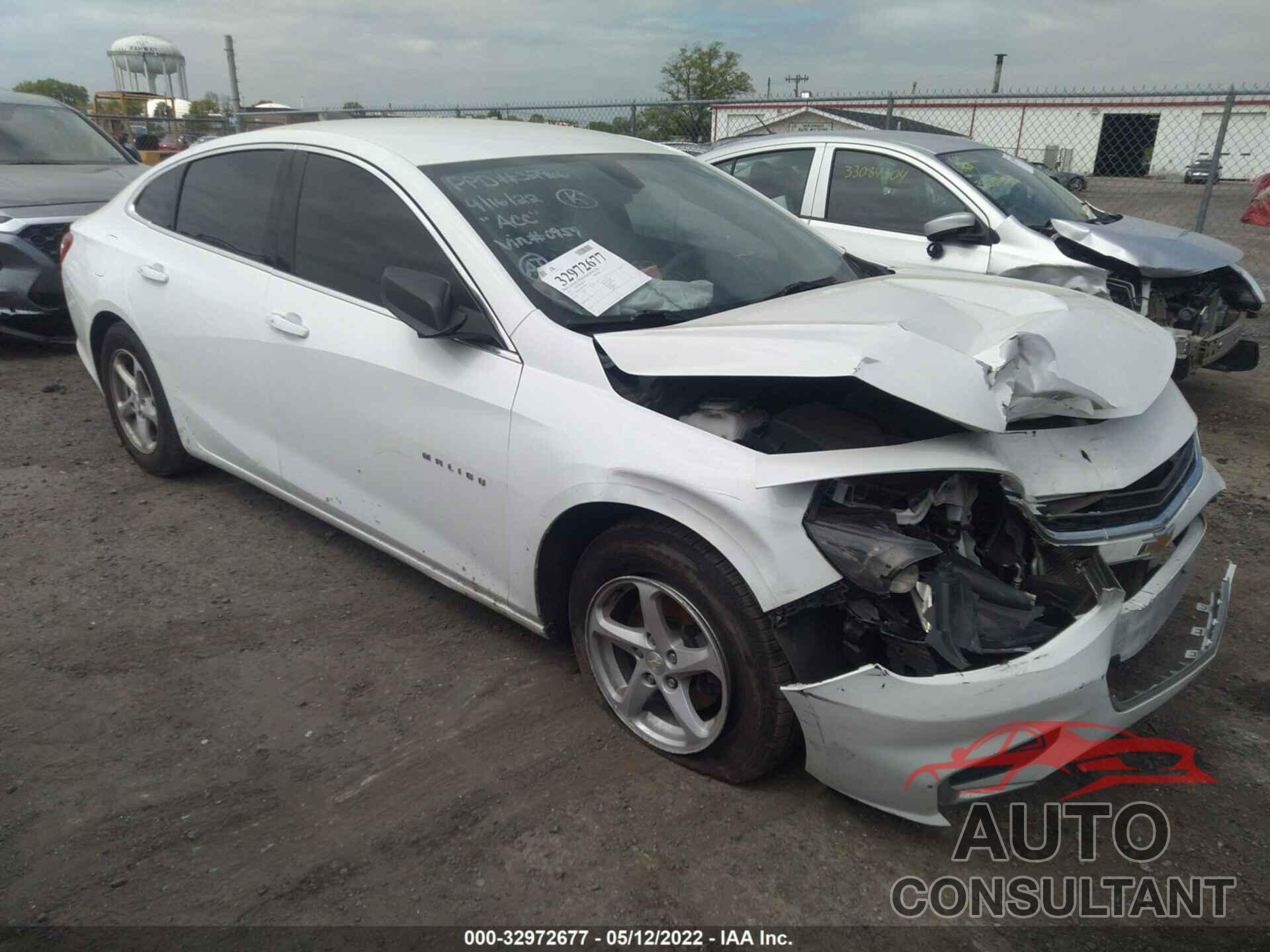 CHEVROLET MALIBU 2017 - 1G1ZB5ST0HF140959