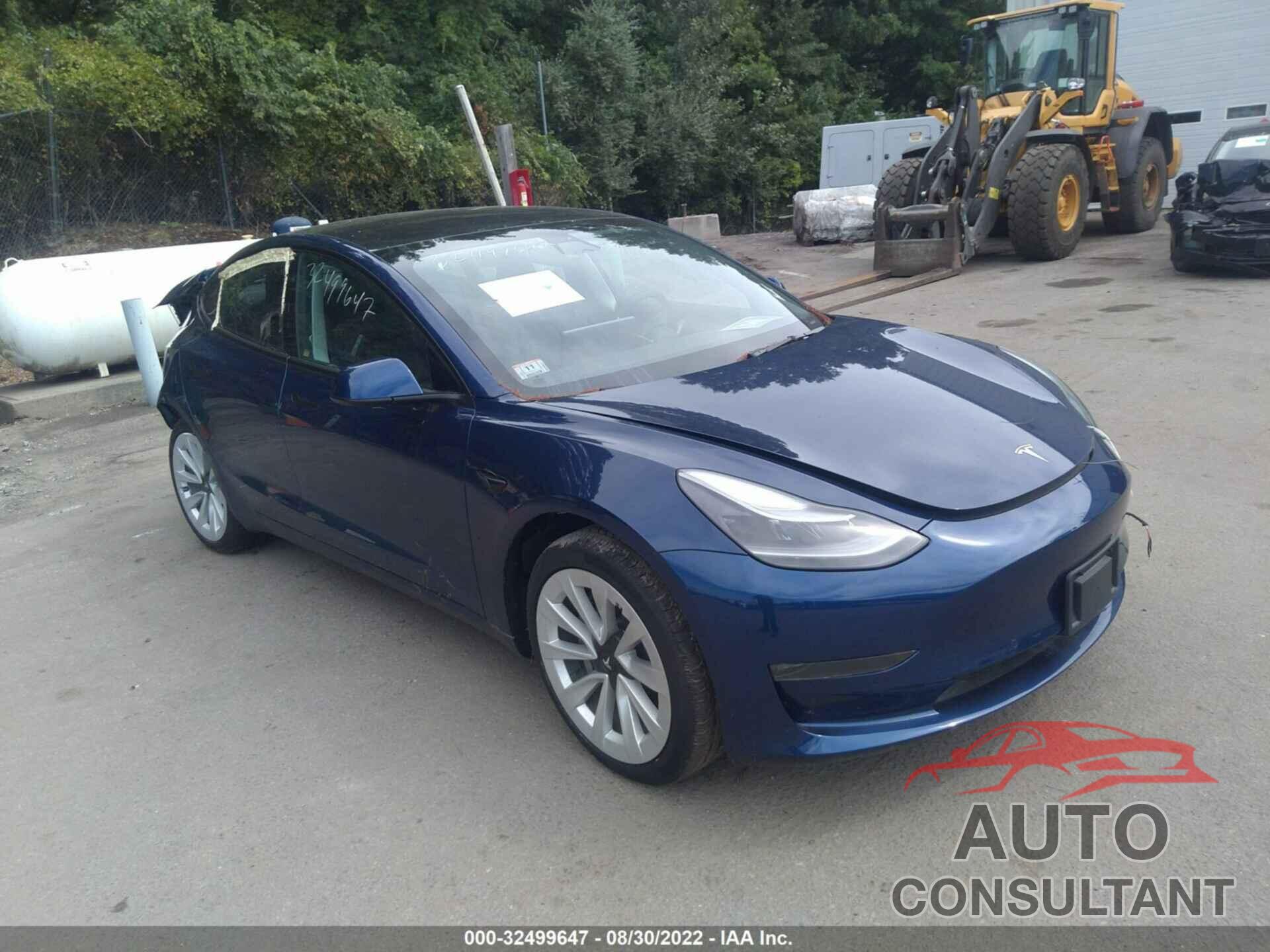 TESLA MODEL 3 2022 - 5YJ3E1EB8NF105957