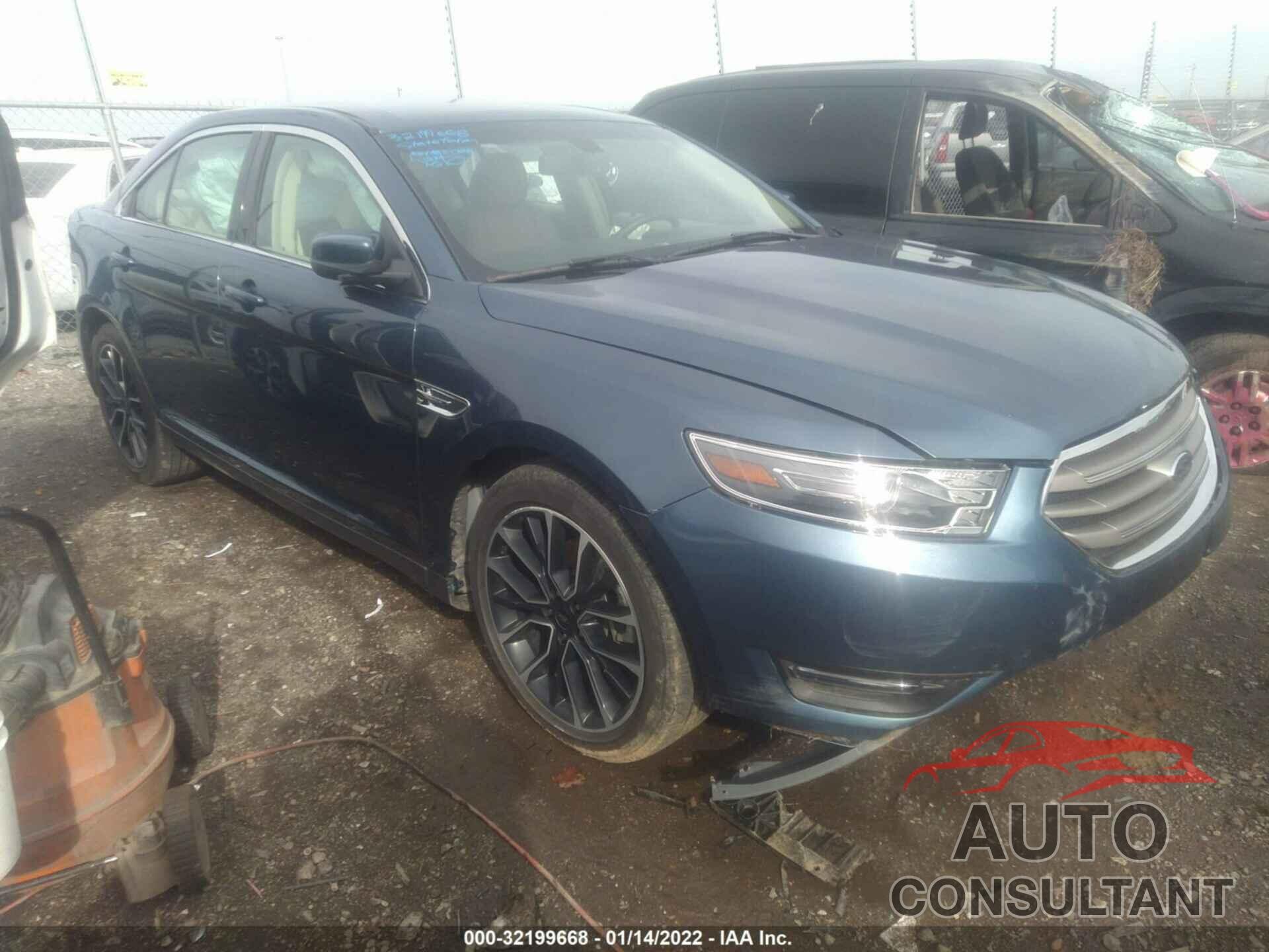 FORD TAURUS 2018 - 1FAHP2E80JG136278