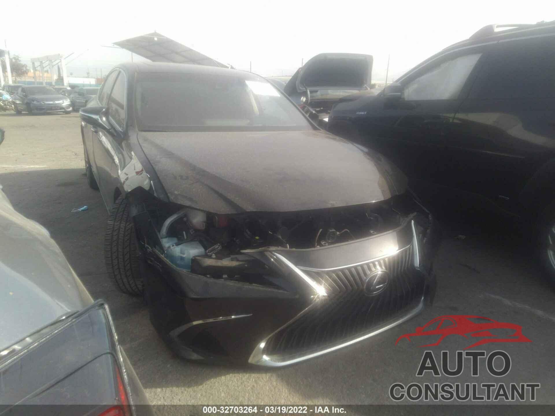 LEXUS ES 2019 - JTHB21B15K2023083