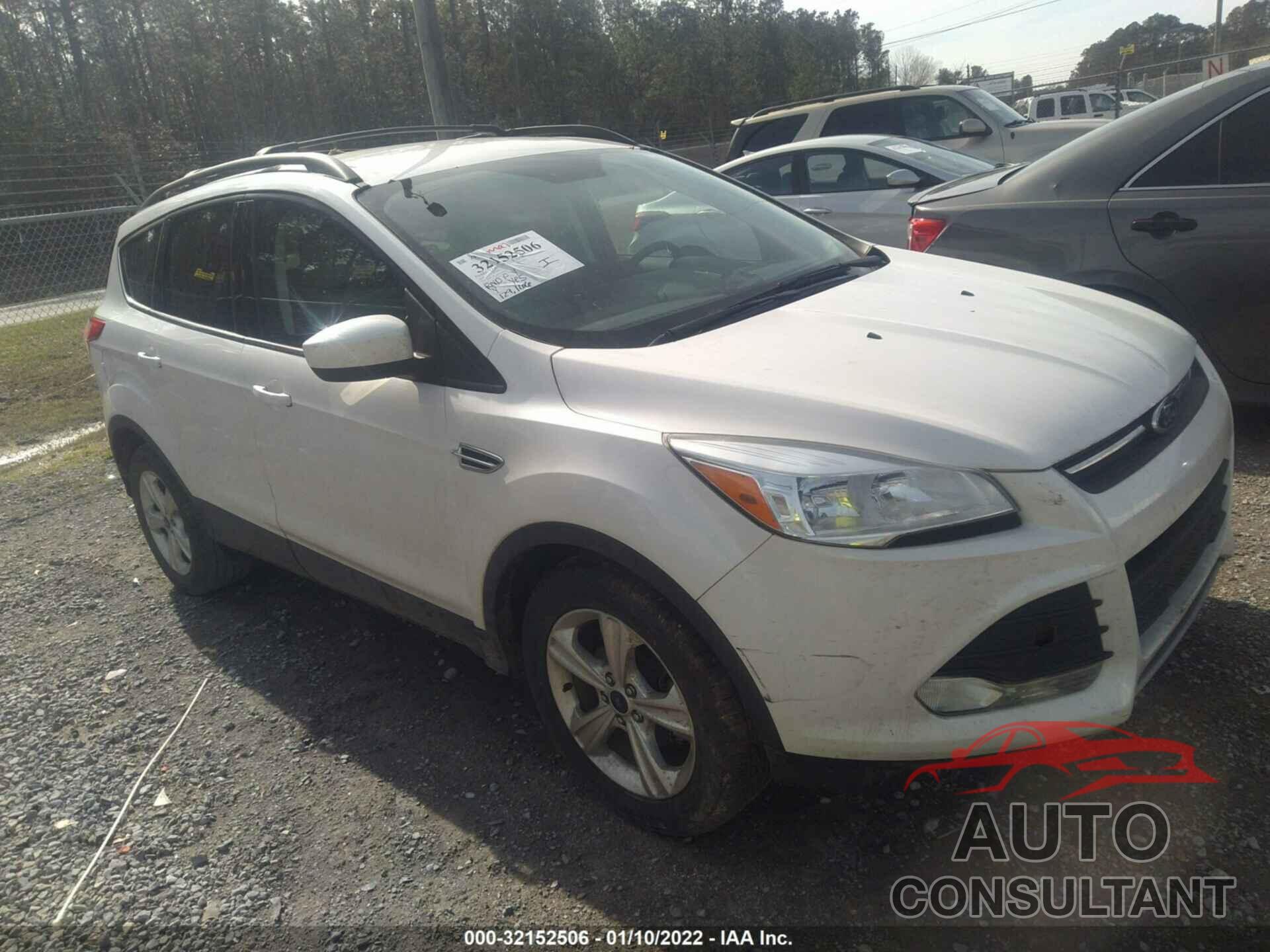 FORD ESCAPE 2016 - 1FMCU0GX8GUC10056