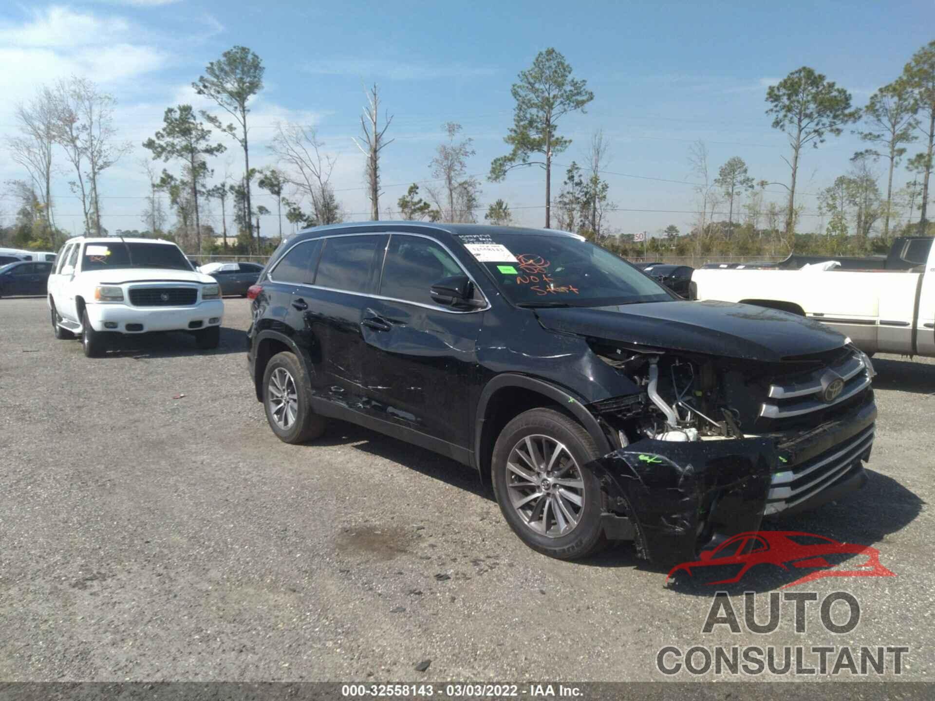 TOYOTA HIGHLANDER 2019 - 5TDJZRFHXKS589506