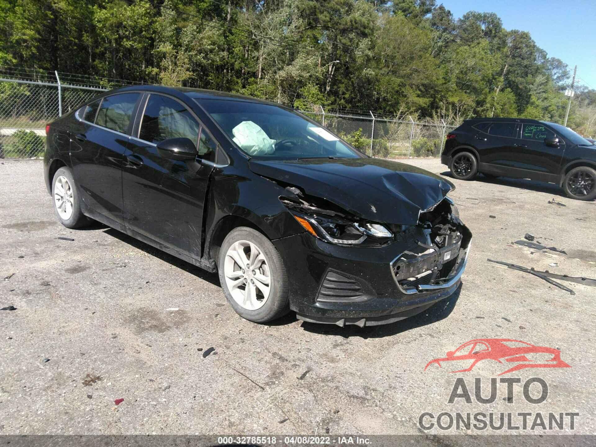 CHEVROLET CRUZE 2019 - 1G1BE5SM2K7107304