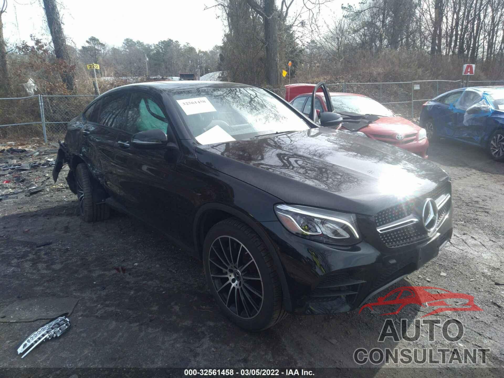 MERCEDES-BENZ GLC 2019 - WDC0J4KB1KF632874