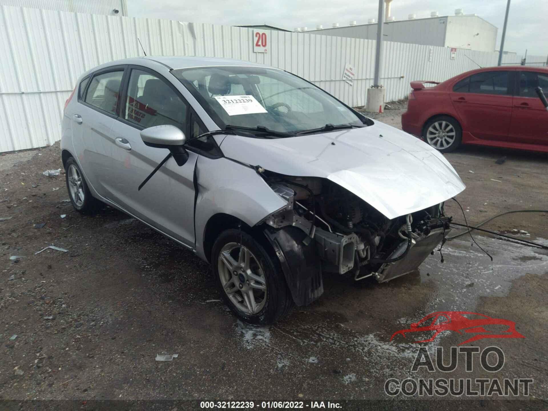 FORD FIESTA 2018 - 3FADP4EJ4JM133208