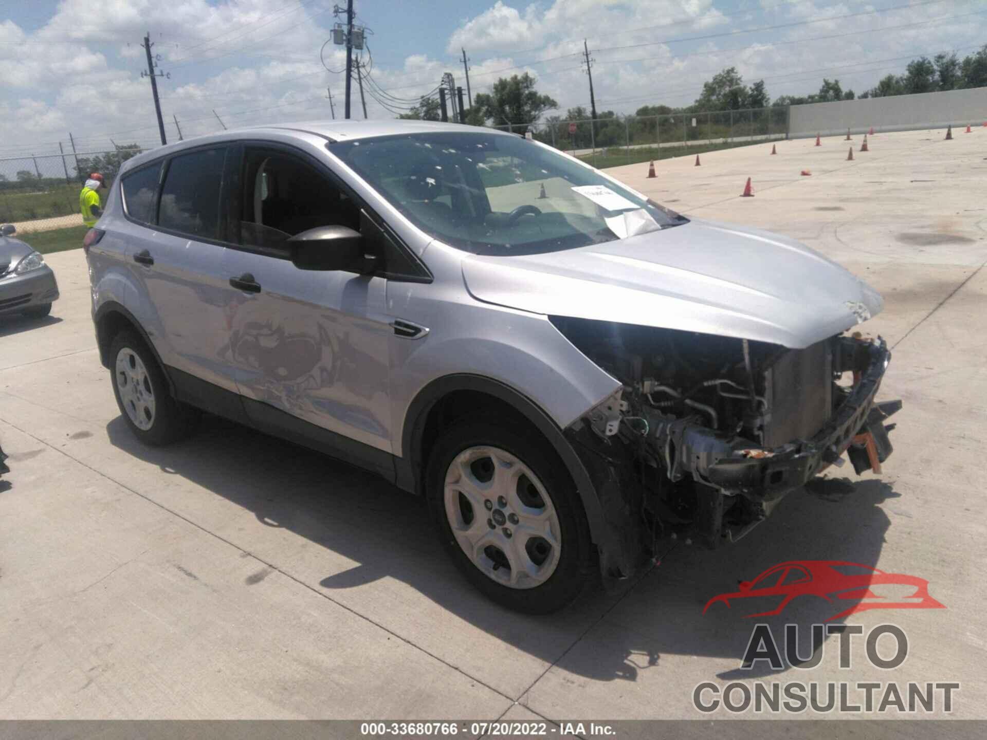 FORD ESCAPE 2019 - 1FMCU0F70KUA99674