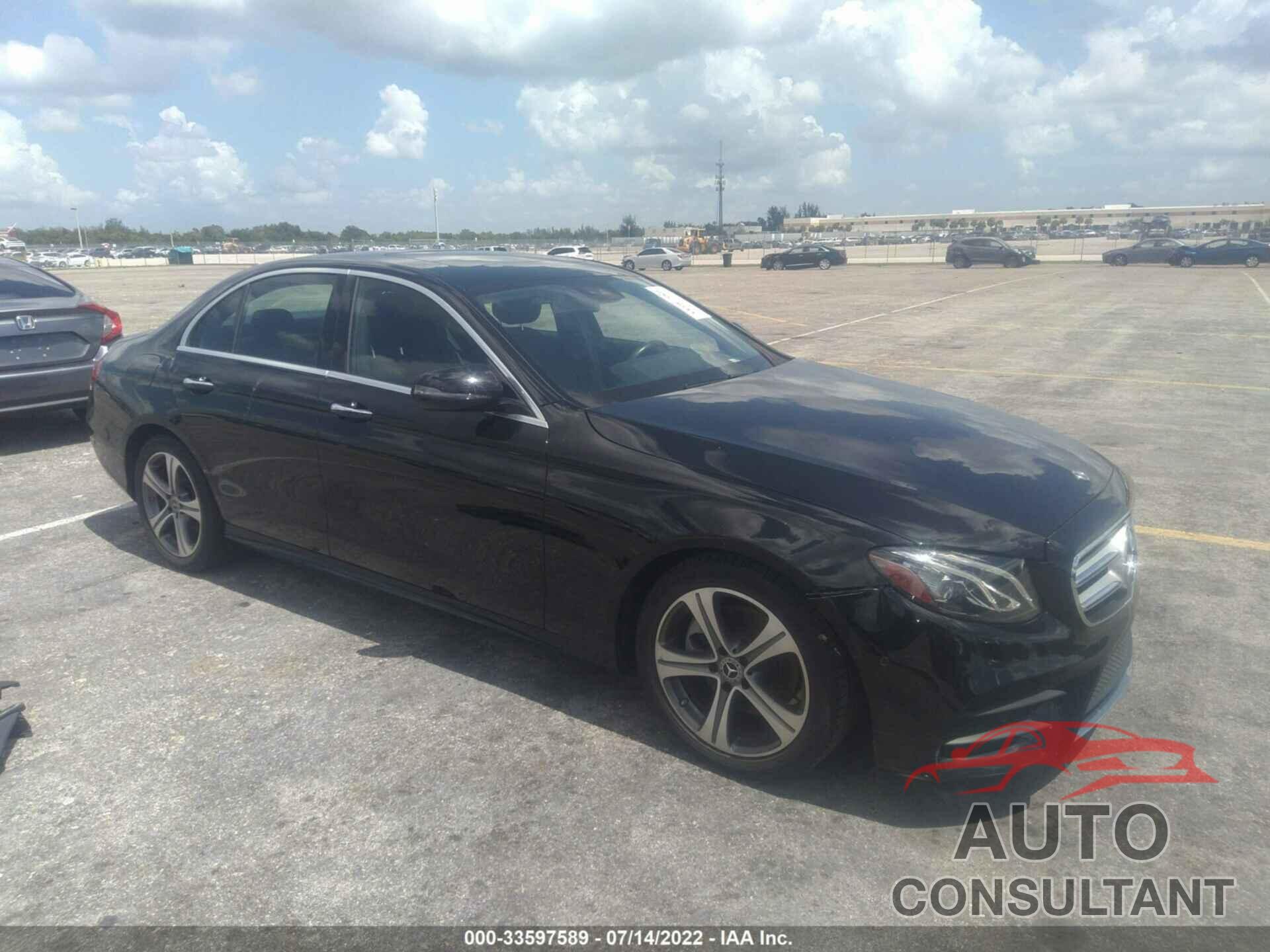 MERCEDES-BENZ E-CLASS 2018 - WDDZF4JB8JA432107