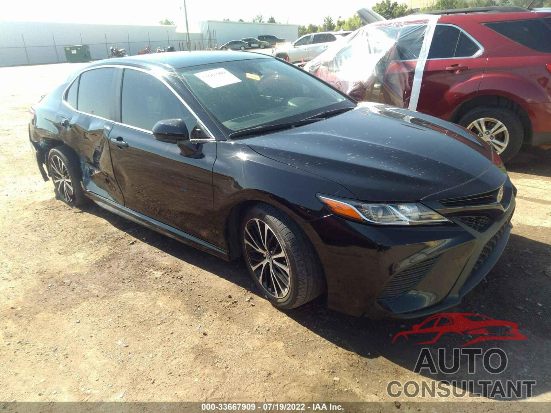 TOYOTA CAMRY 2019 - 4T1B11HK4KU693017
