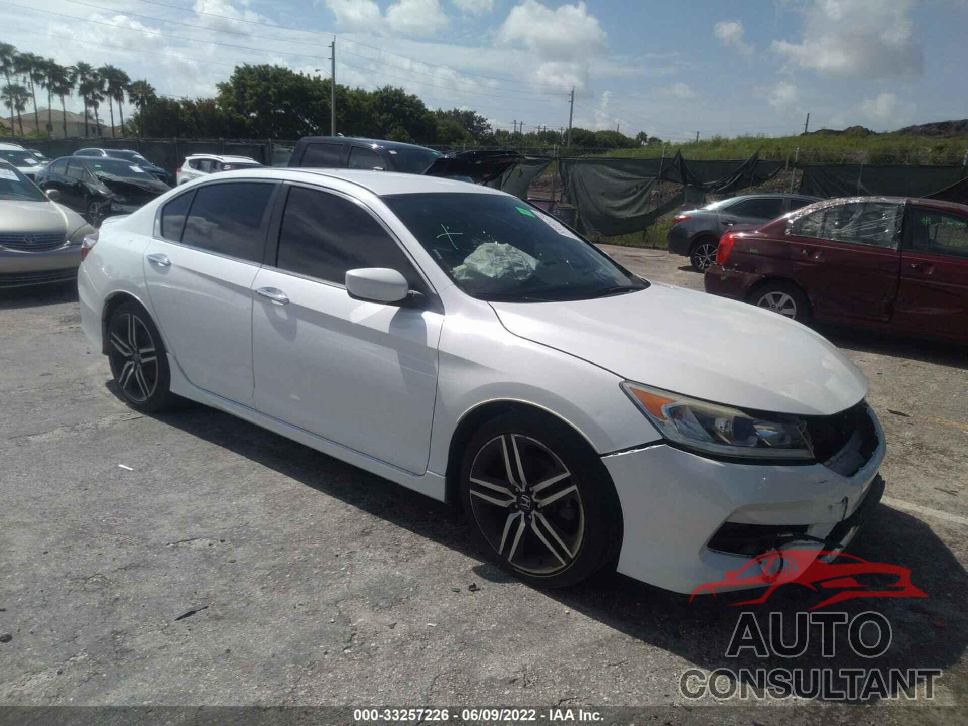 HONDA ACCORD SEDAN 2017 - 1HGCR2F52HA014636