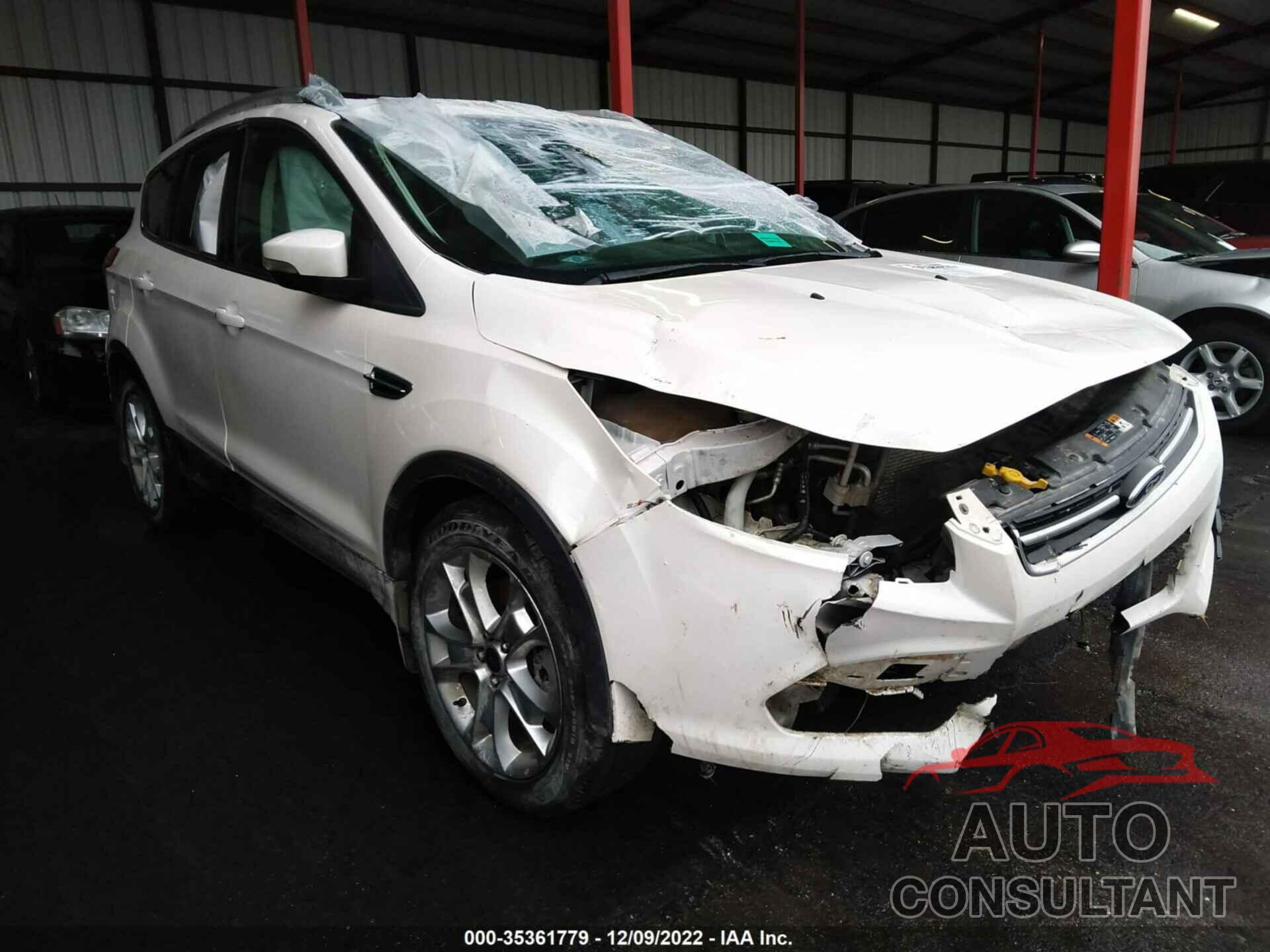 FORD ESCAPE 2016 - 1FMCU9J97GUC11133
