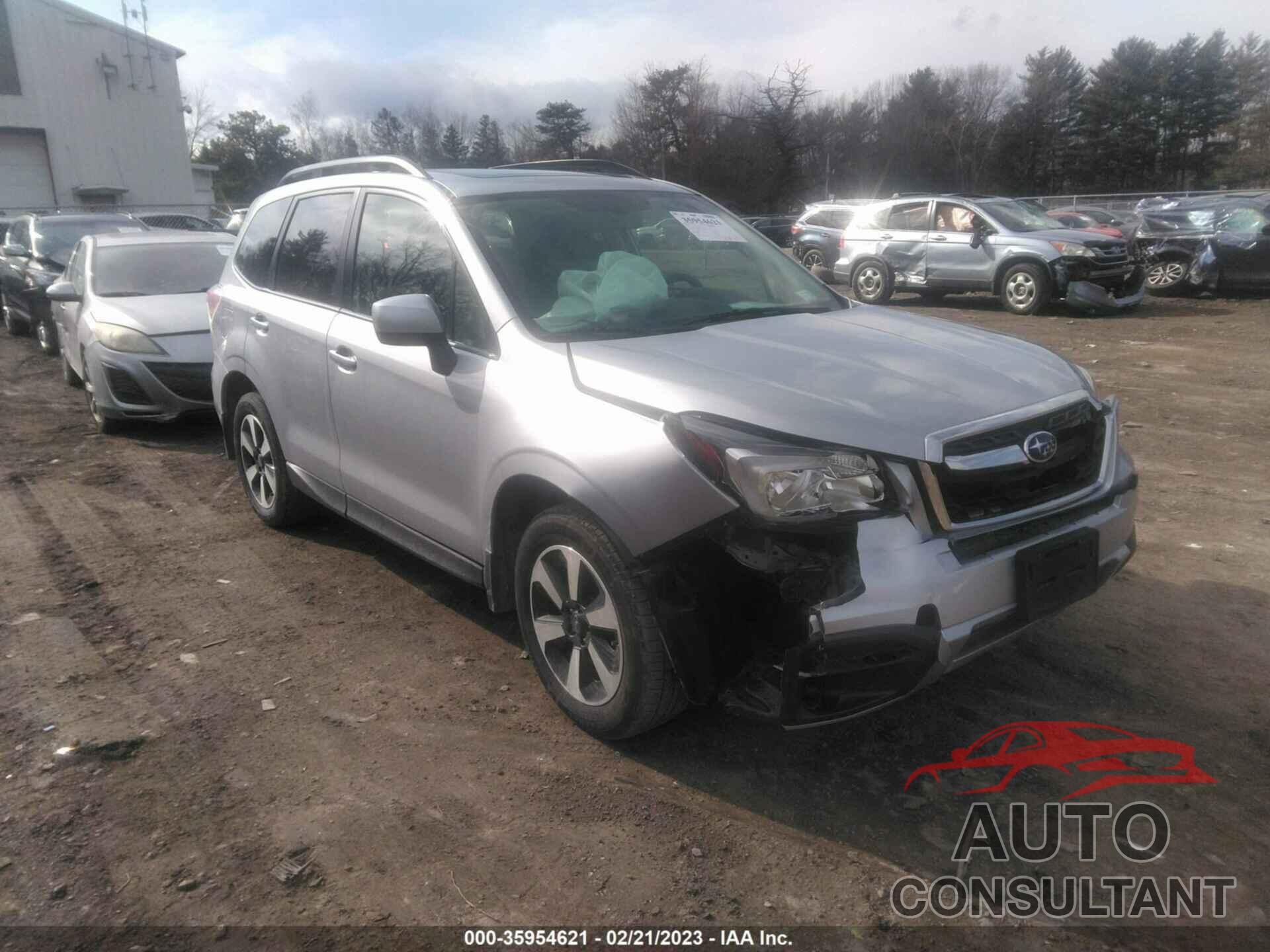 SUBARU FORESTER 2017 - JF2SJAECXHH594884
