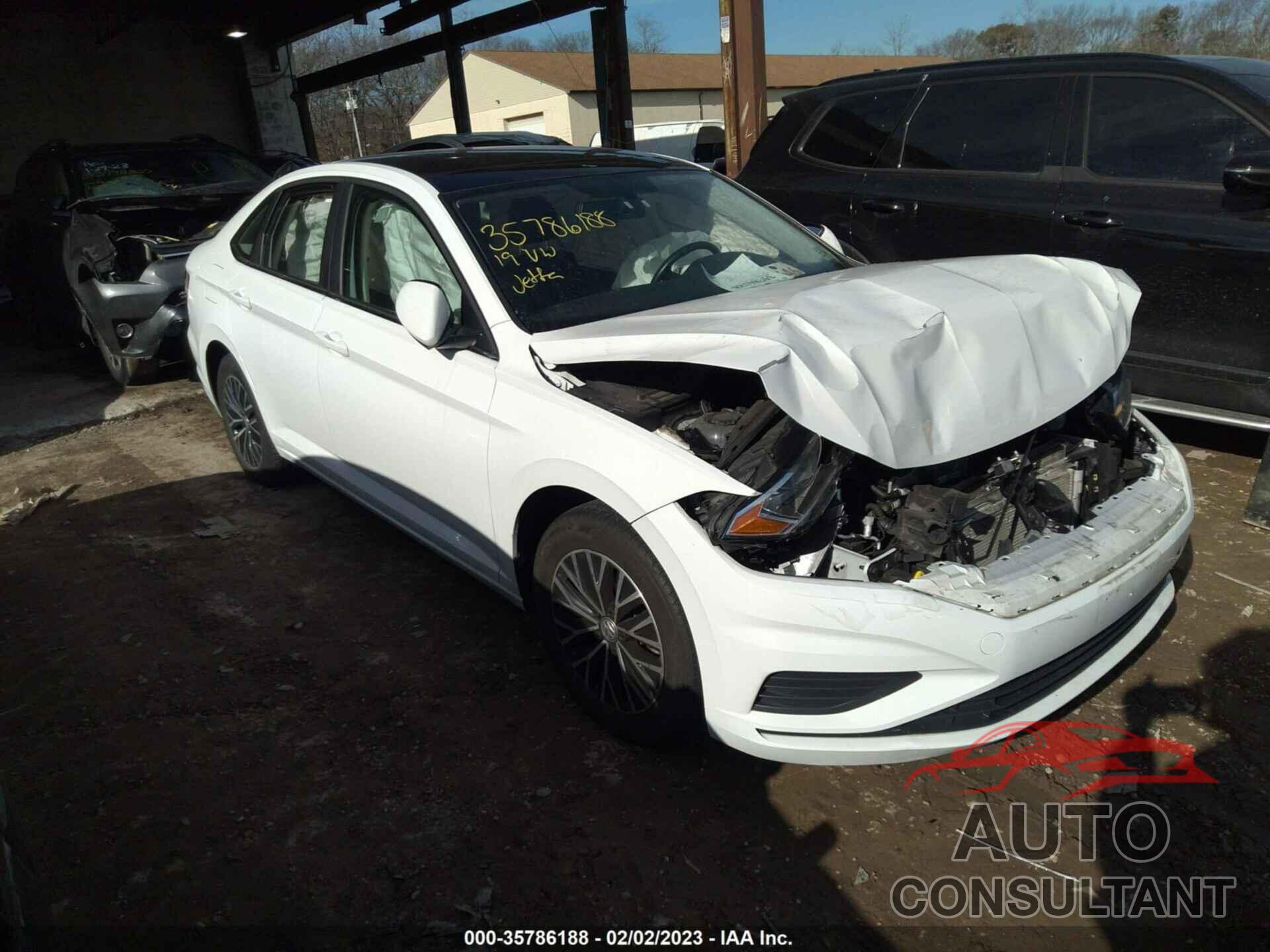 VOLKSWAGEN JETTA 2019 - 3VWC57BU3KM266536