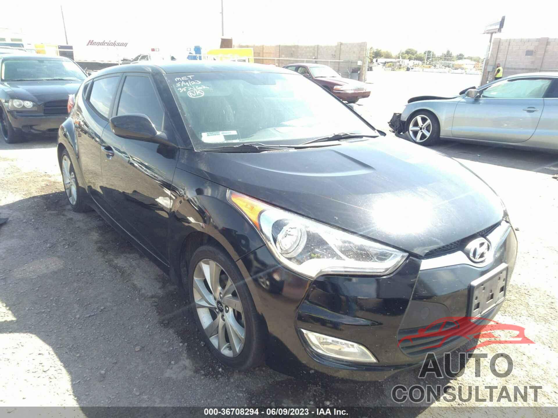 HYUNDAI VELOSTER 2016 - KMHTC6AD3G4271349