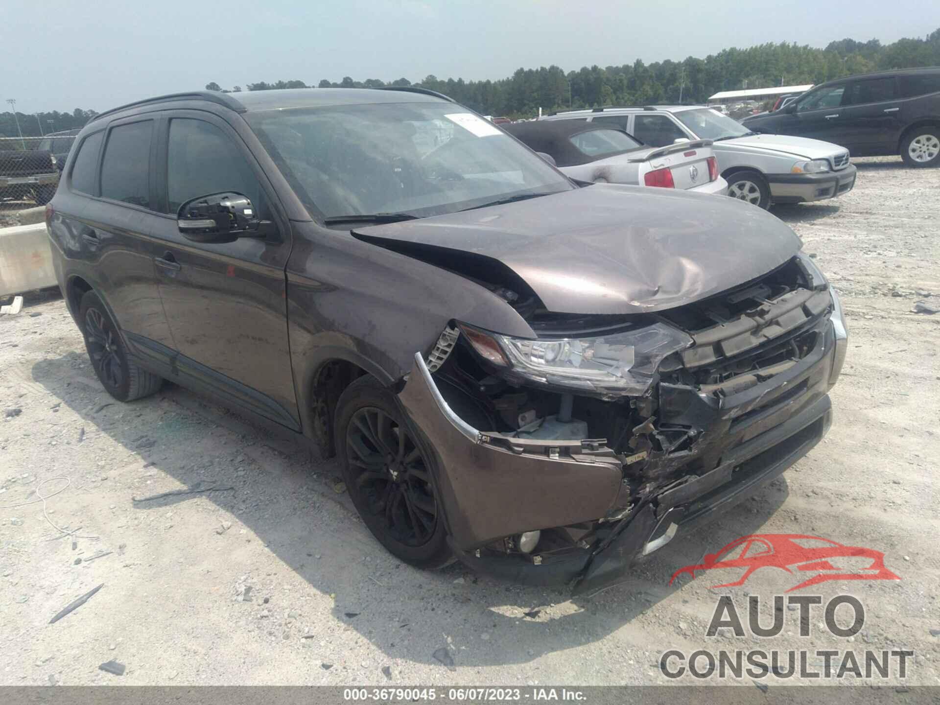 MITSUBISHI OUTLANDER 2019 - JA4AD3A31KZ029289