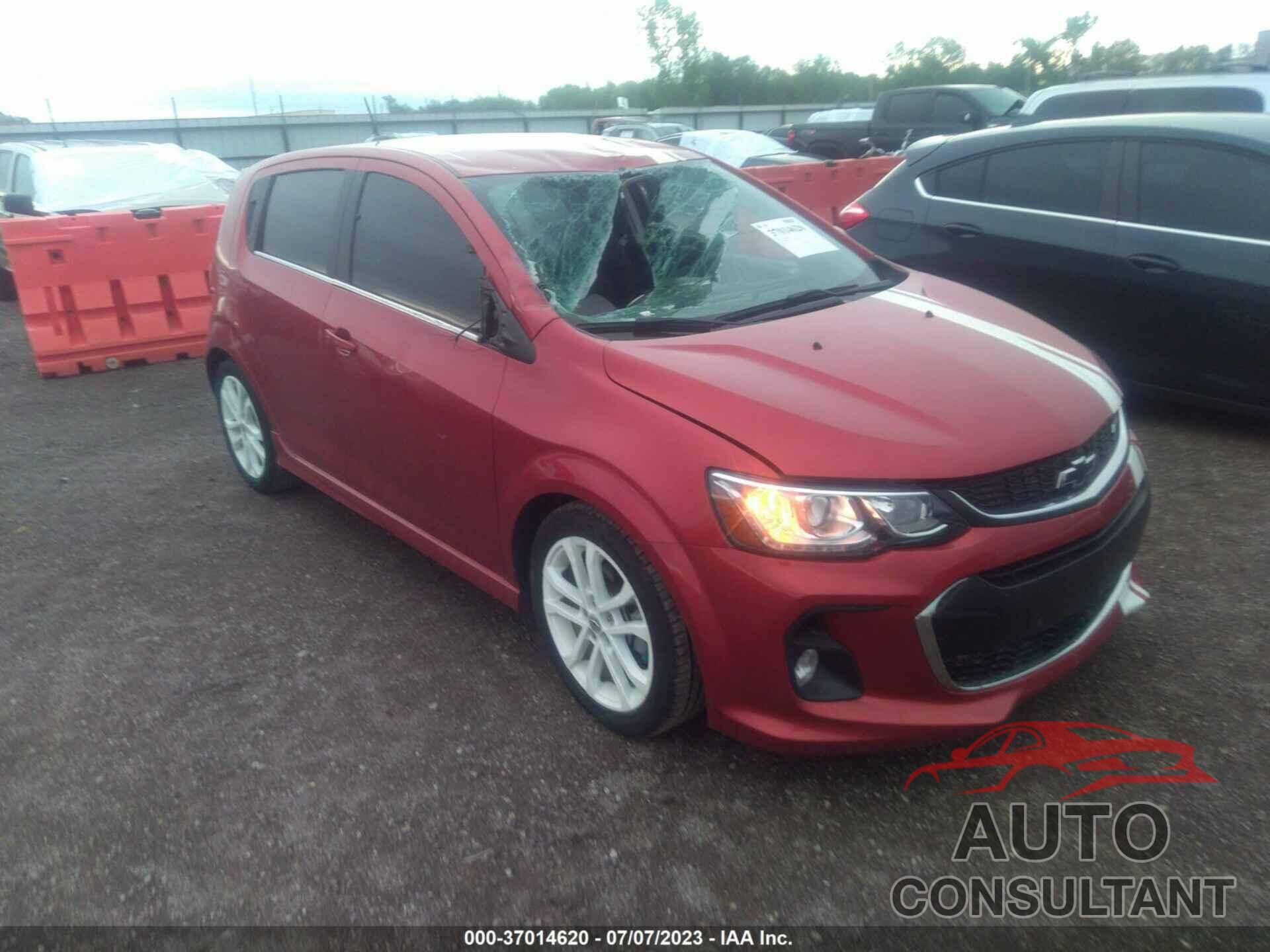 CHEVROLET SONIC 2020 - 1G1JD6SB9L4107824