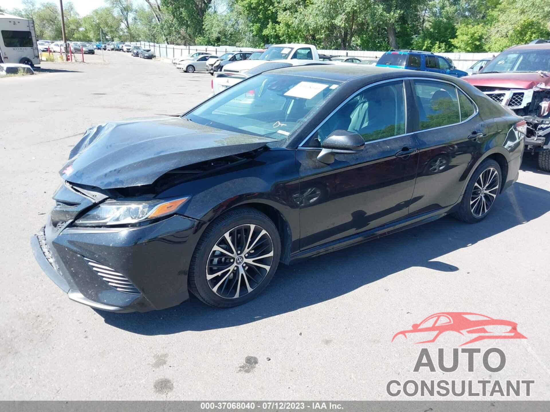 TOYOTA CAMRY 2020 - 4T1G11AK3LU329978