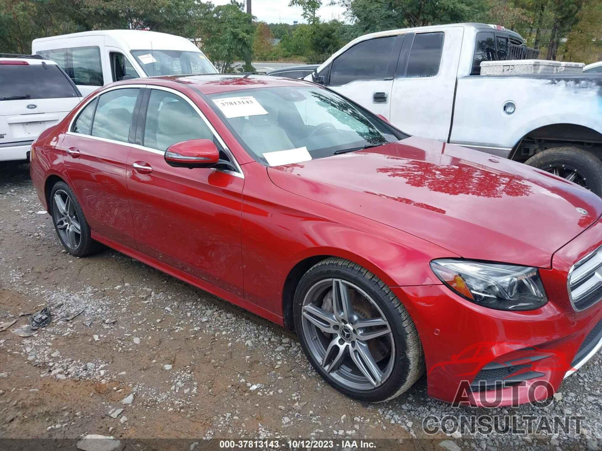 MERCEDES-BENZ E 350 2020 - W1KZF8DB8LA802655