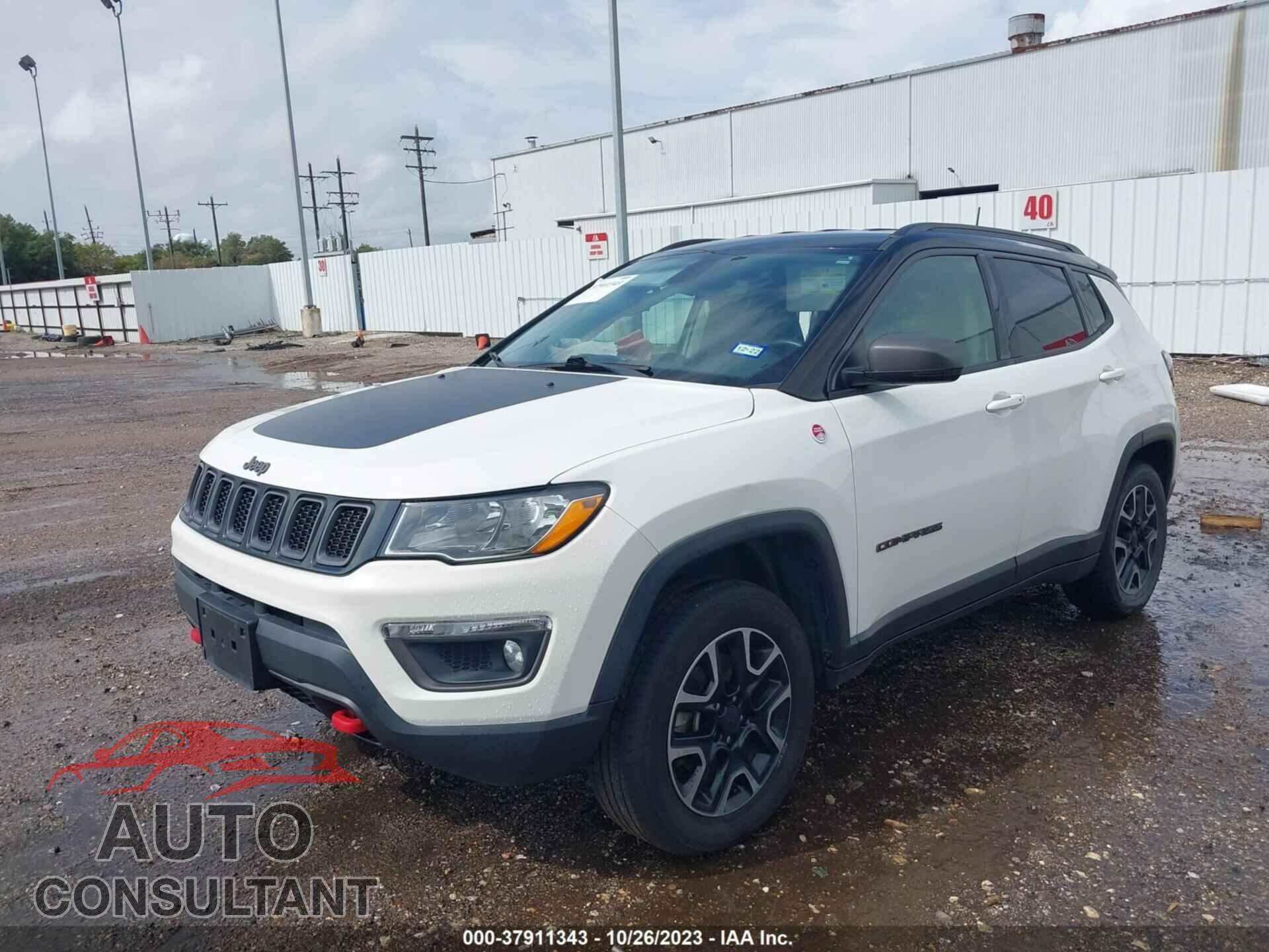 JEEP COMPASS 2019 - 3C4NJDDB2KT695884