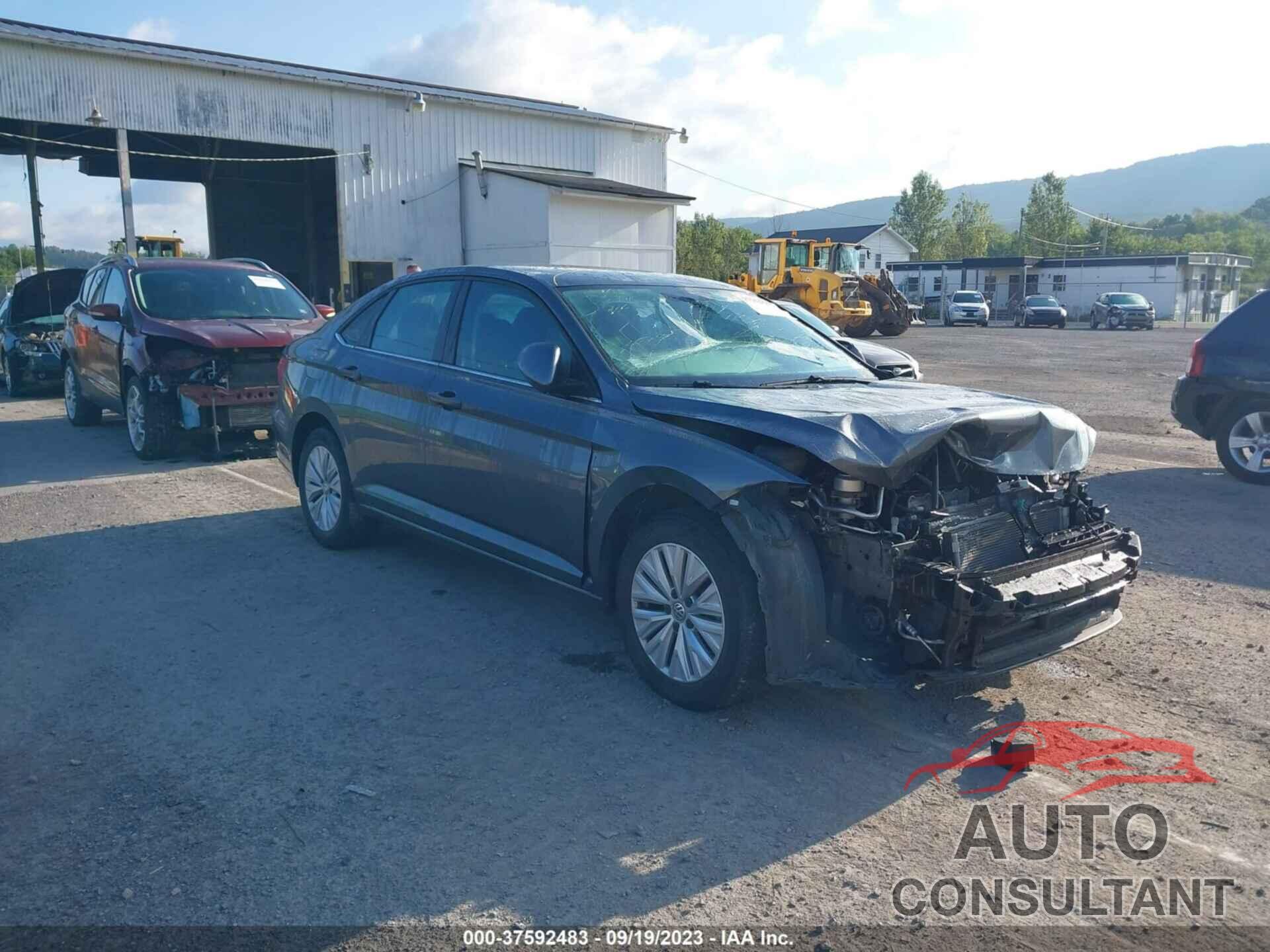 VOLKSWAGEN JETTA 2019 - 3VWC57BU1KM032301