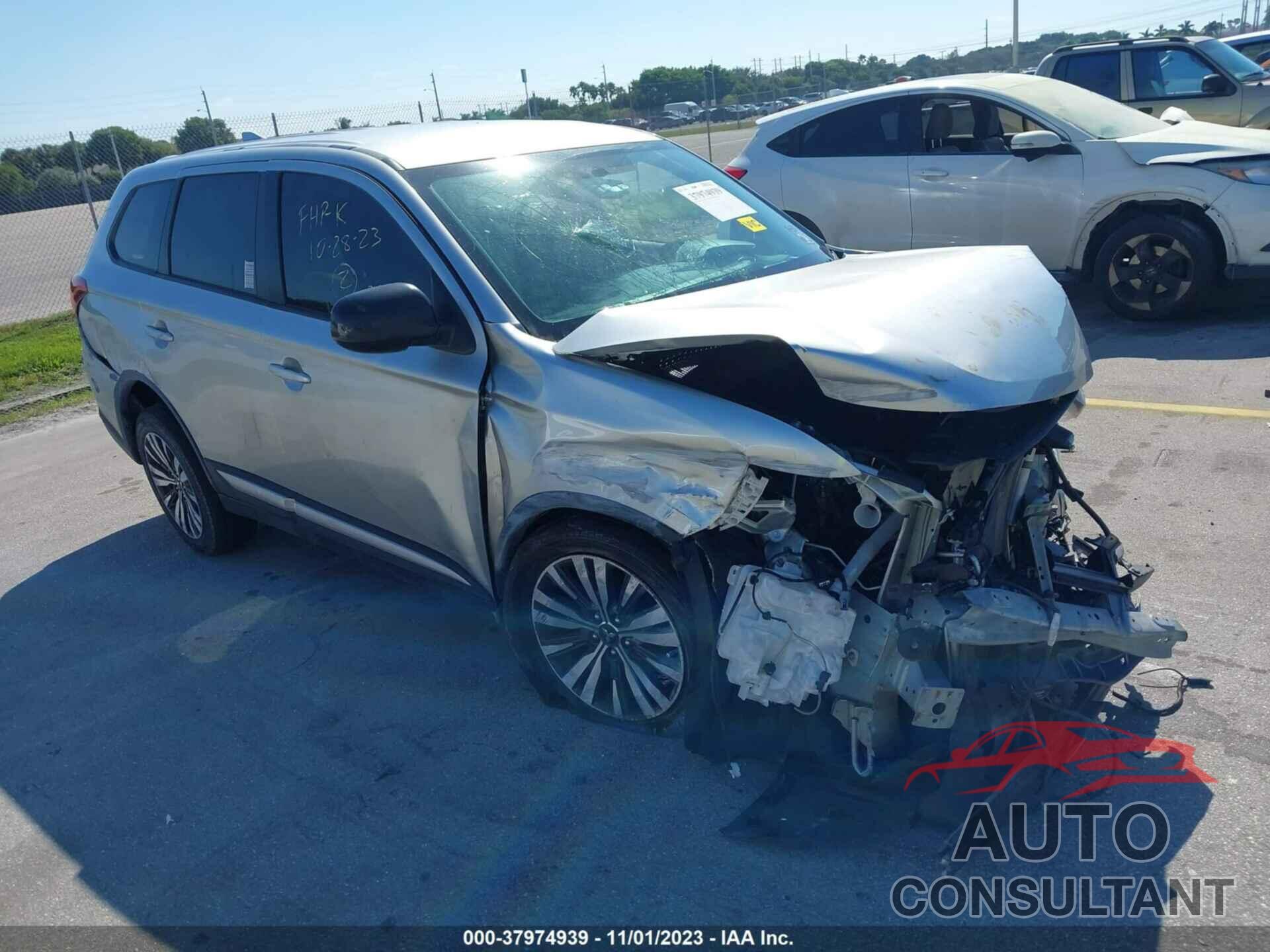 MITSUBISHI OUTLANDER 2020 - JA4AD2A36LZ047282