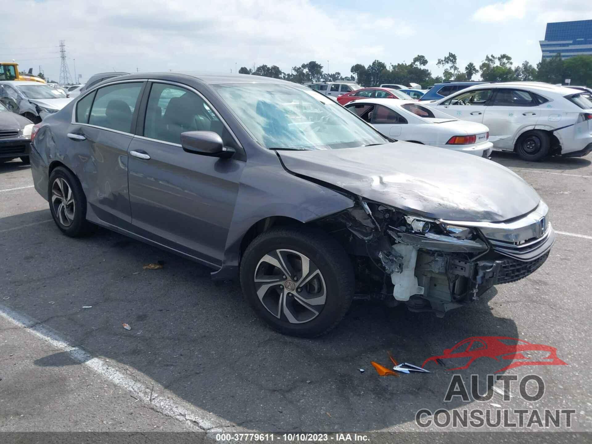 HONDA ACCORD 2017 - 1HGCR2F37HA165454