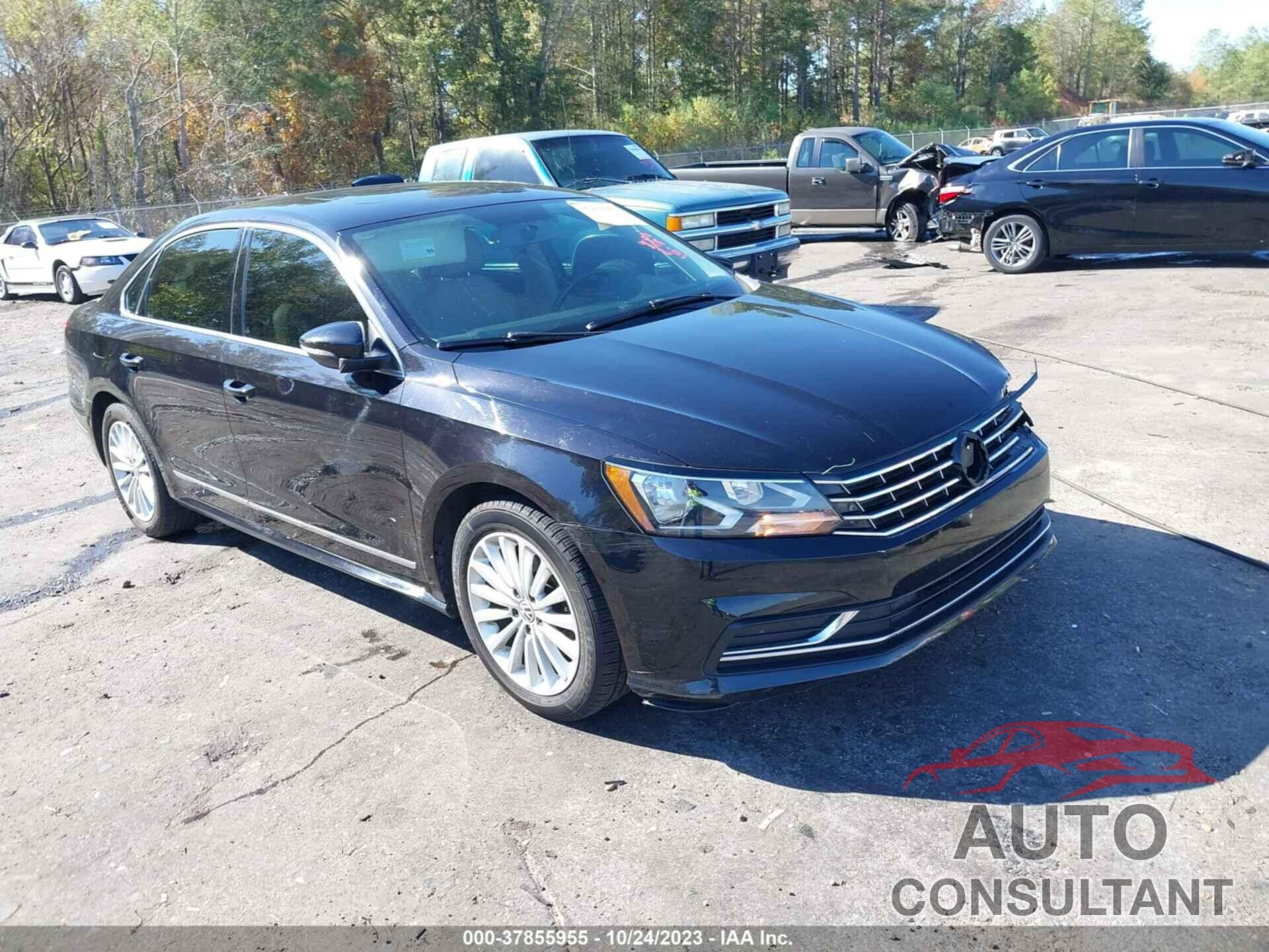 VOLKSWAGEN PASSAT 2017 - 1VWBT7A30HC057985