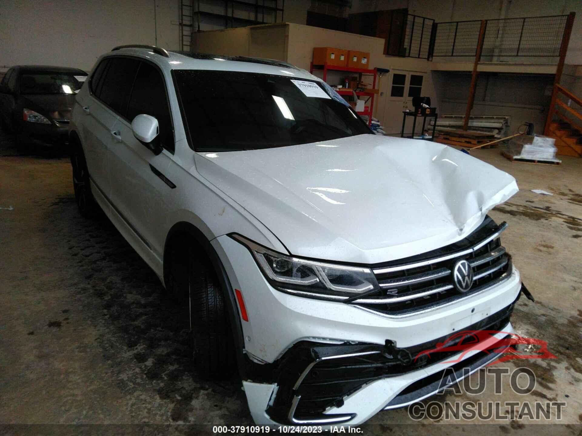 VOLKSWAGEN TIGUAN 2022 - 3VV4B7AX2NM072727