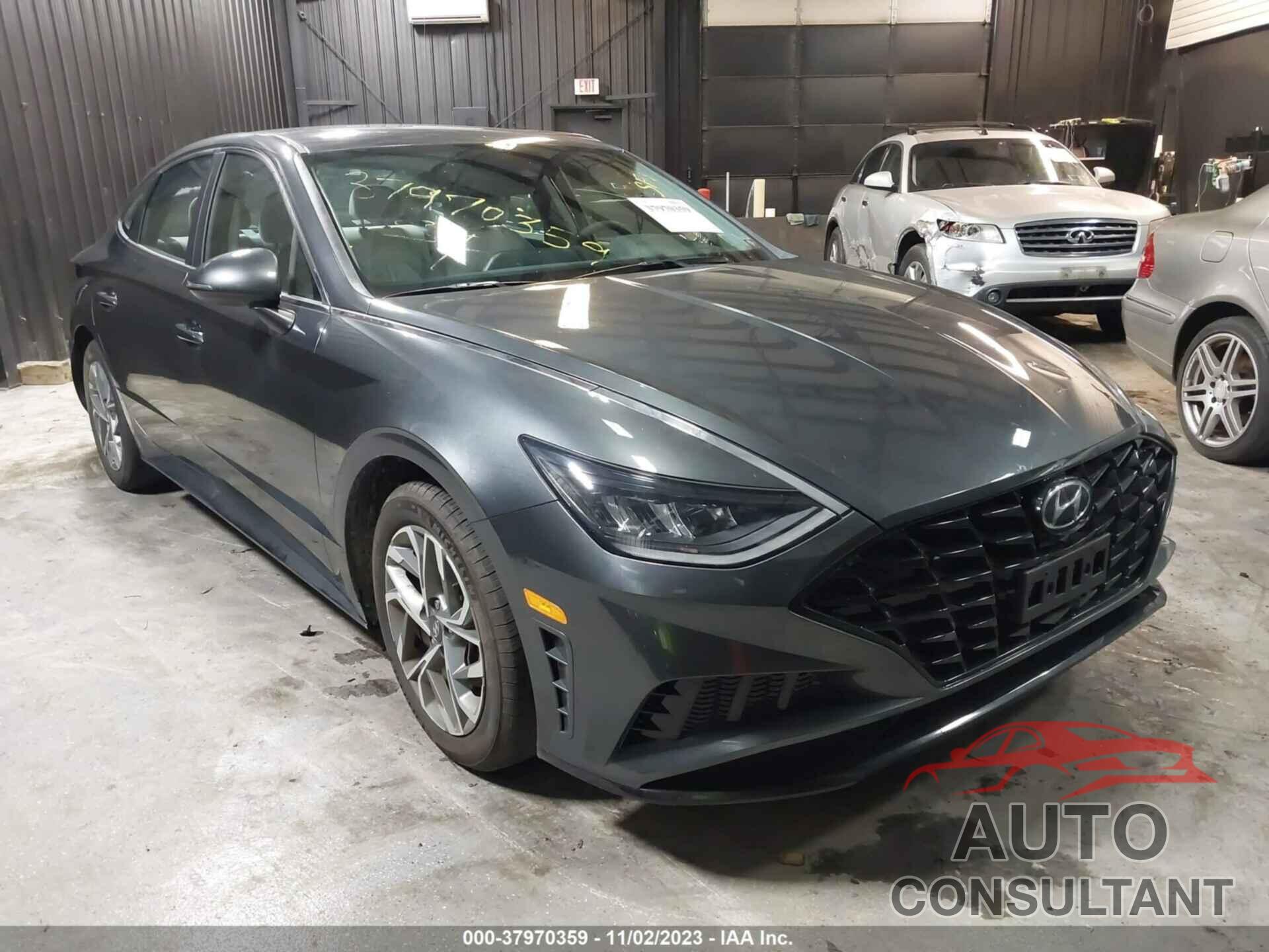 HYUNDAI SONATA 2022 - KMHL64JA6NA211078