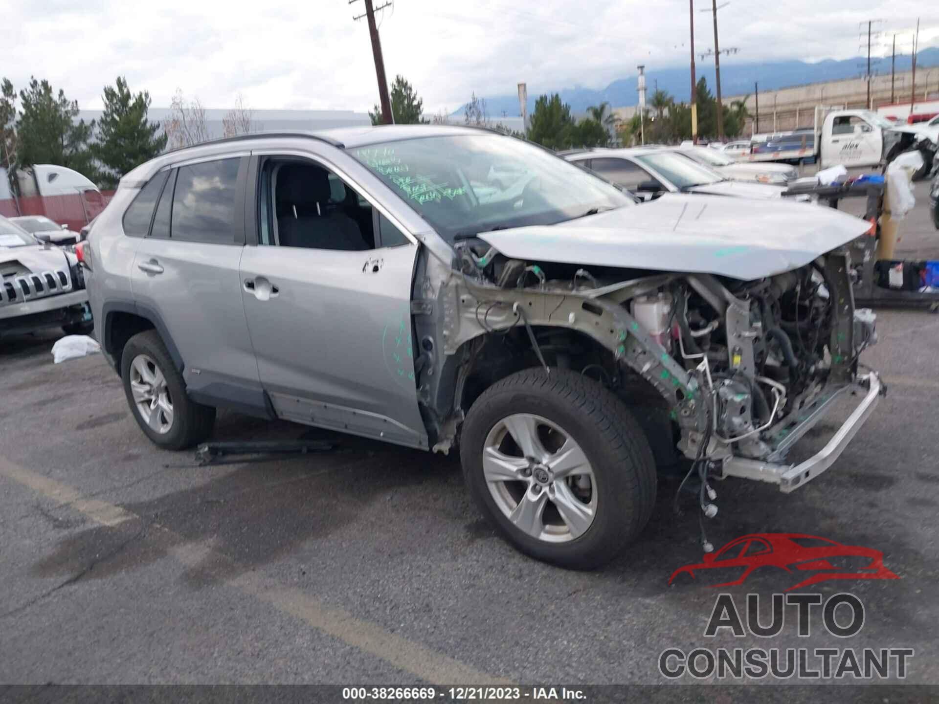 TOYOTA RAV4 2021 - 2T3RWRFV2MW120414