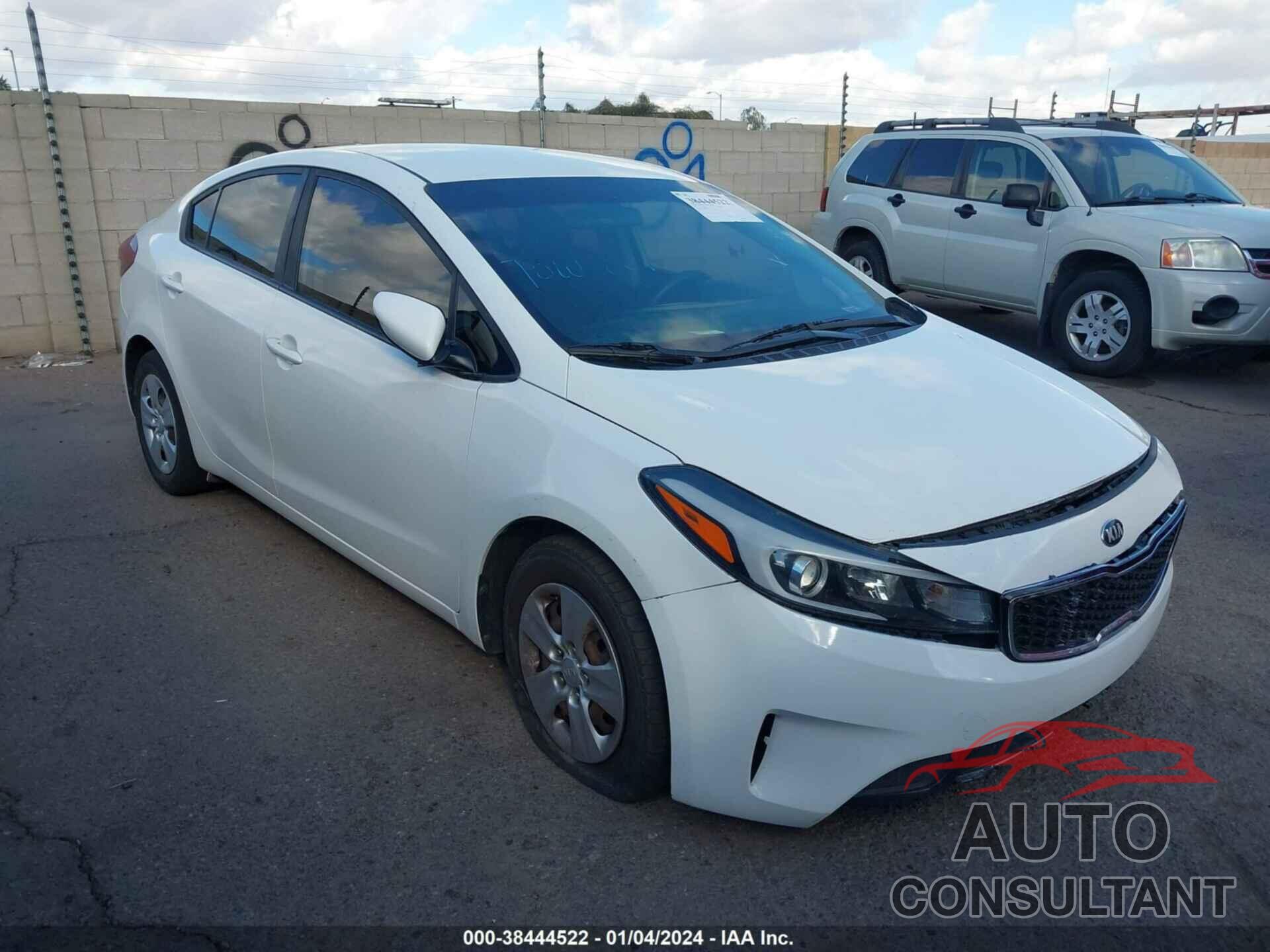 KIA FORTE 2018 - 3KPFK4A79JE229003