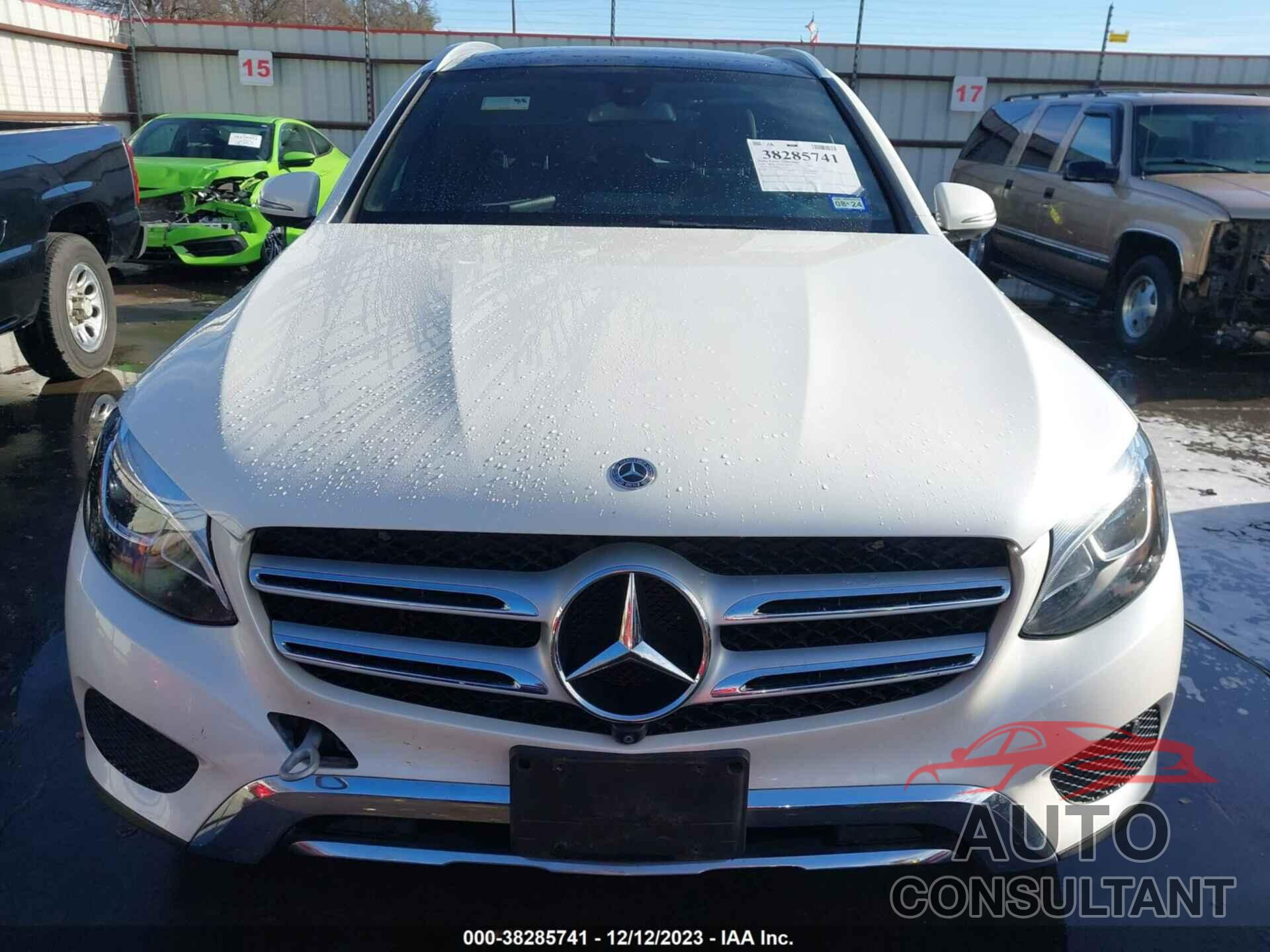 MERCEDES-BENZ GLC 2019 - WDC0G4KB2KF548965