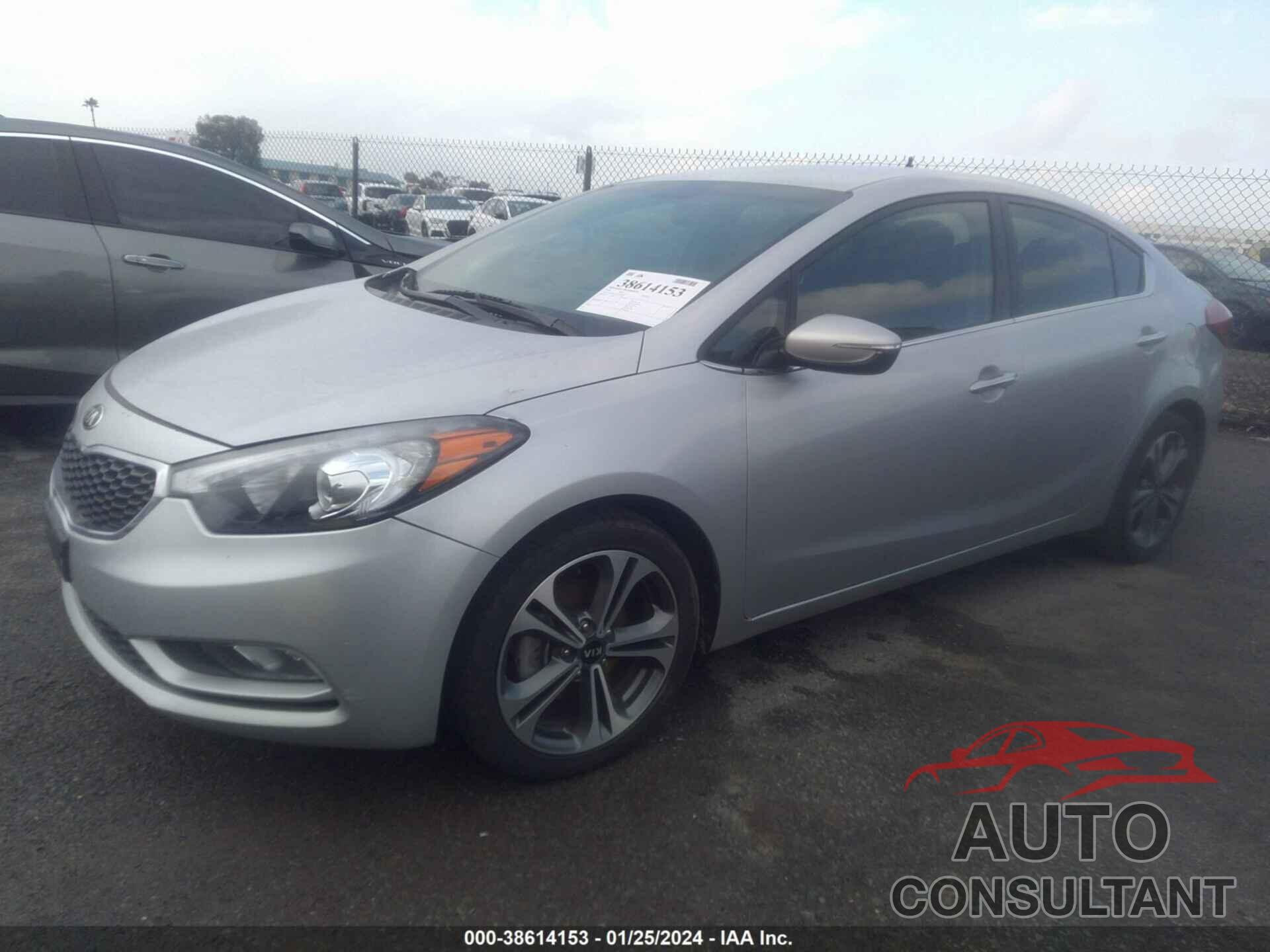 KIA FORTE 2016 - KNAFX4A83G5598158