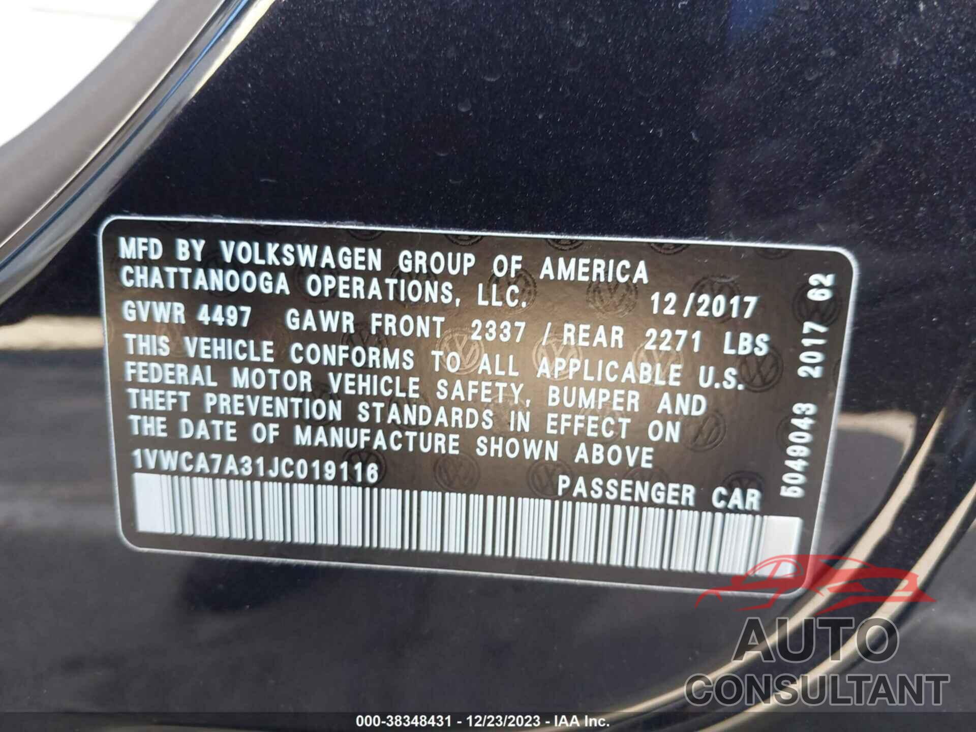 VOLKSWAGEN PASSAT 2018 - 1VWCA7A31JC019116