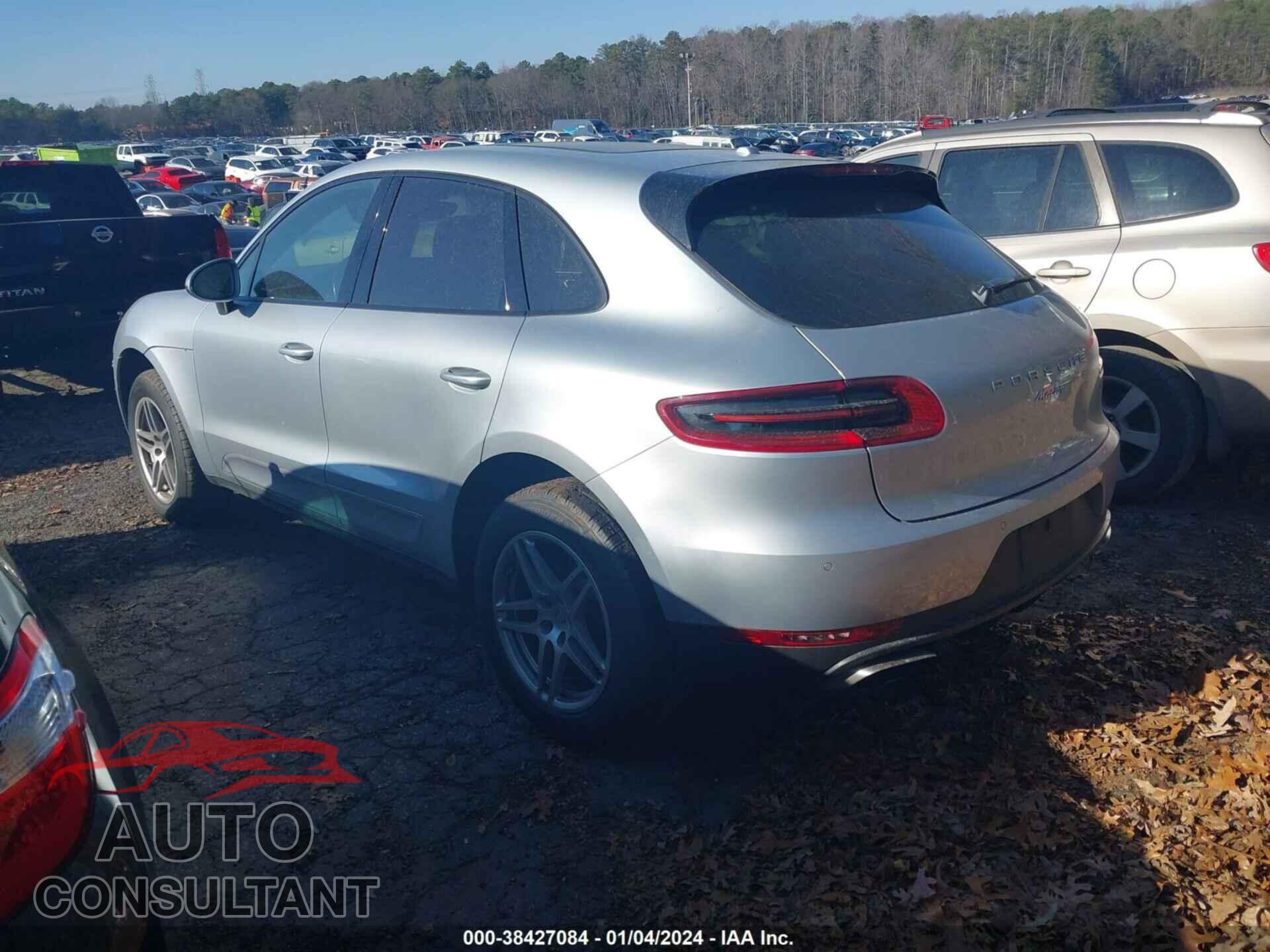 PORSCHE MACAN 2018 - WP1AA2A58JLB02796