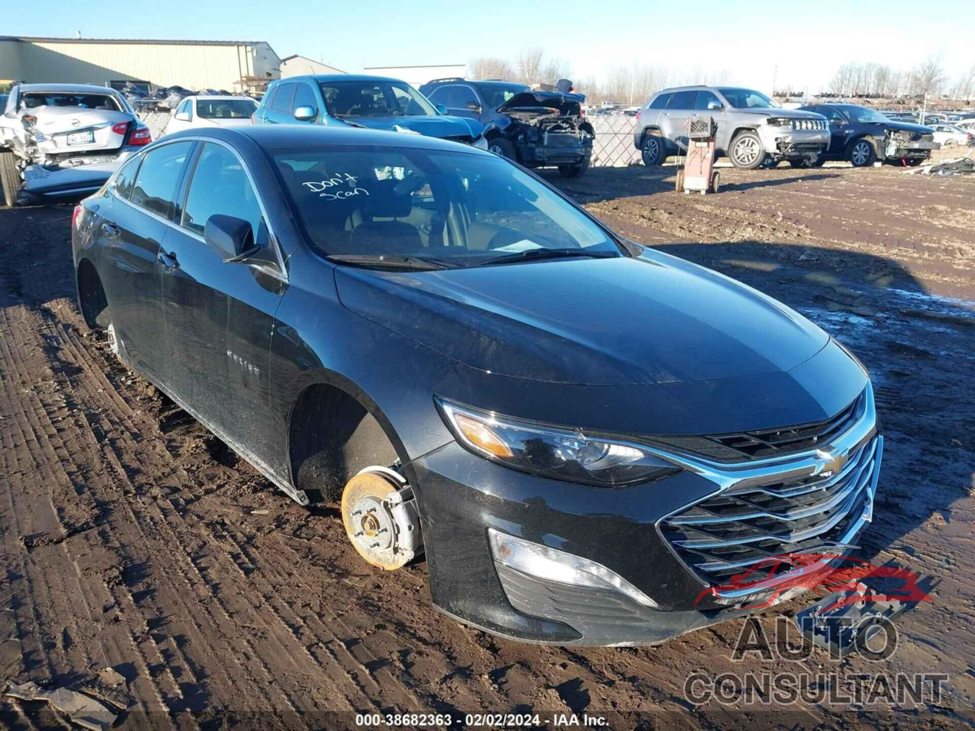 CHEVROLET MALIBU 2022 - 1G1ZD5ST7NF148563