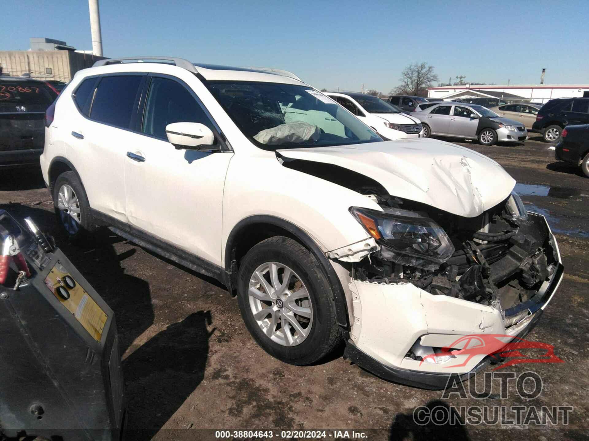 NISSAN ROGUE 2018 - 5N1AT2MV7JC774321